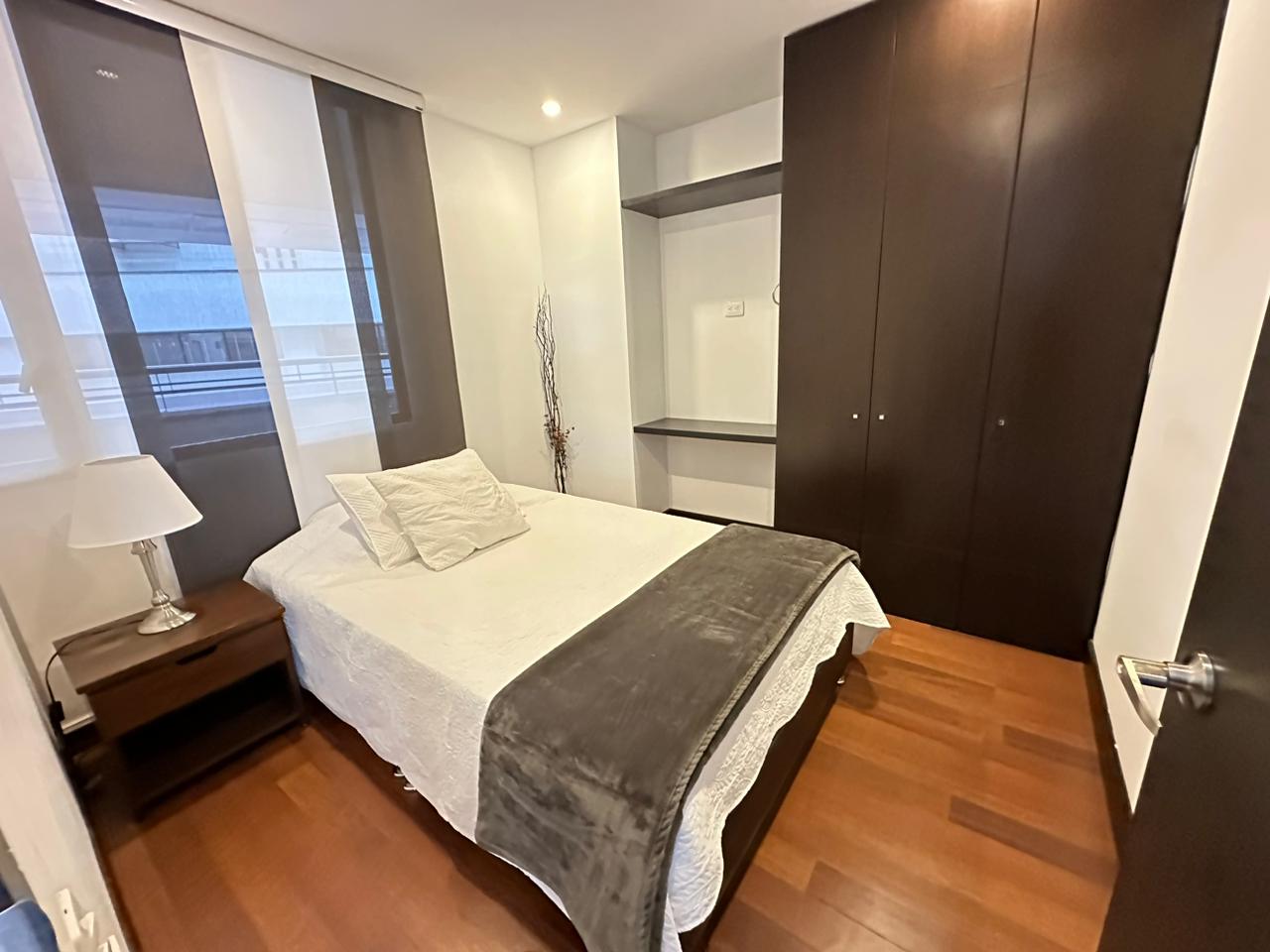 apartamento amoblado en edificio mocawa amplio (15).jpeg