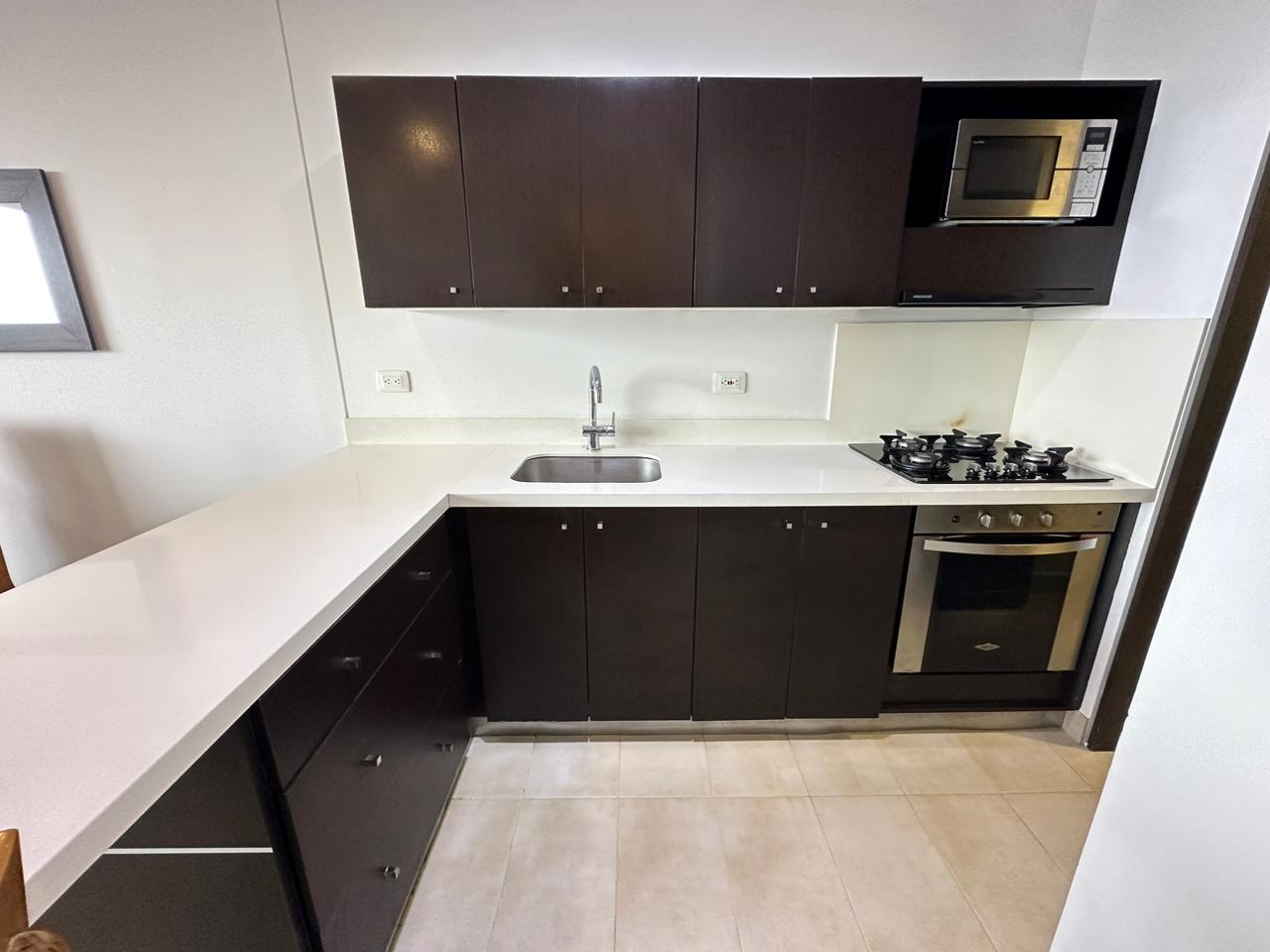 apartamento amoblado en edificio mocawa amplio (17).jpeg
