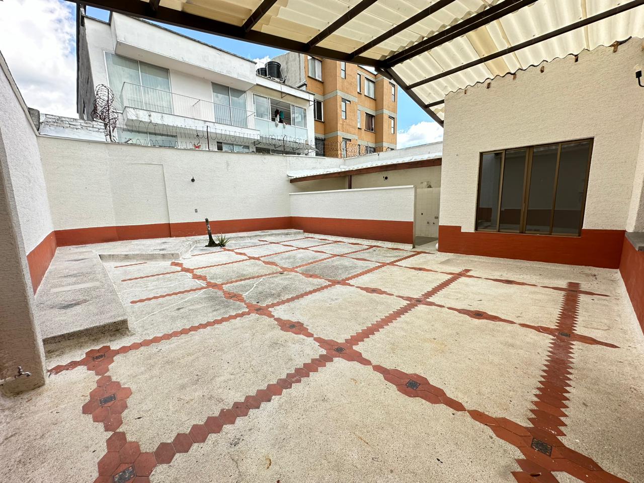 Casa Para La Venta Sector Profesionales Armenia Quindio (15).jpeg