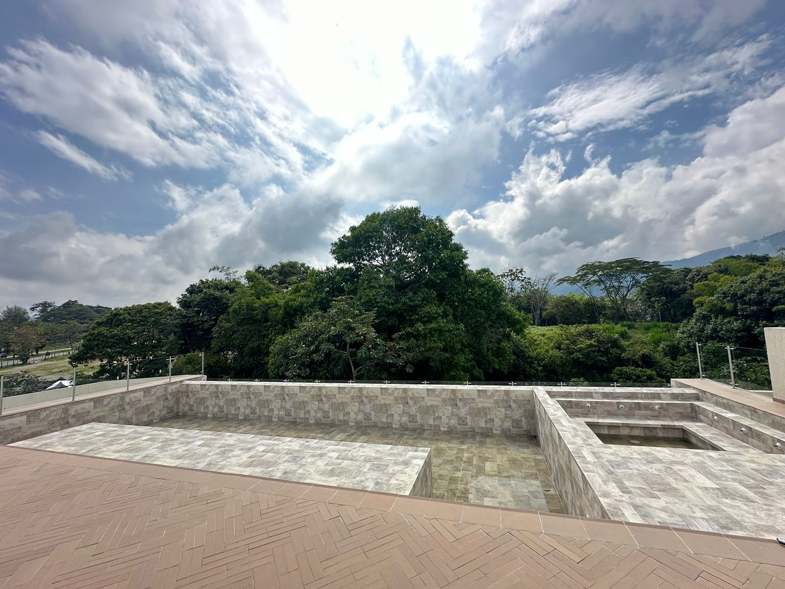 APARTAESTUDIO AV 19N (9).jpeg