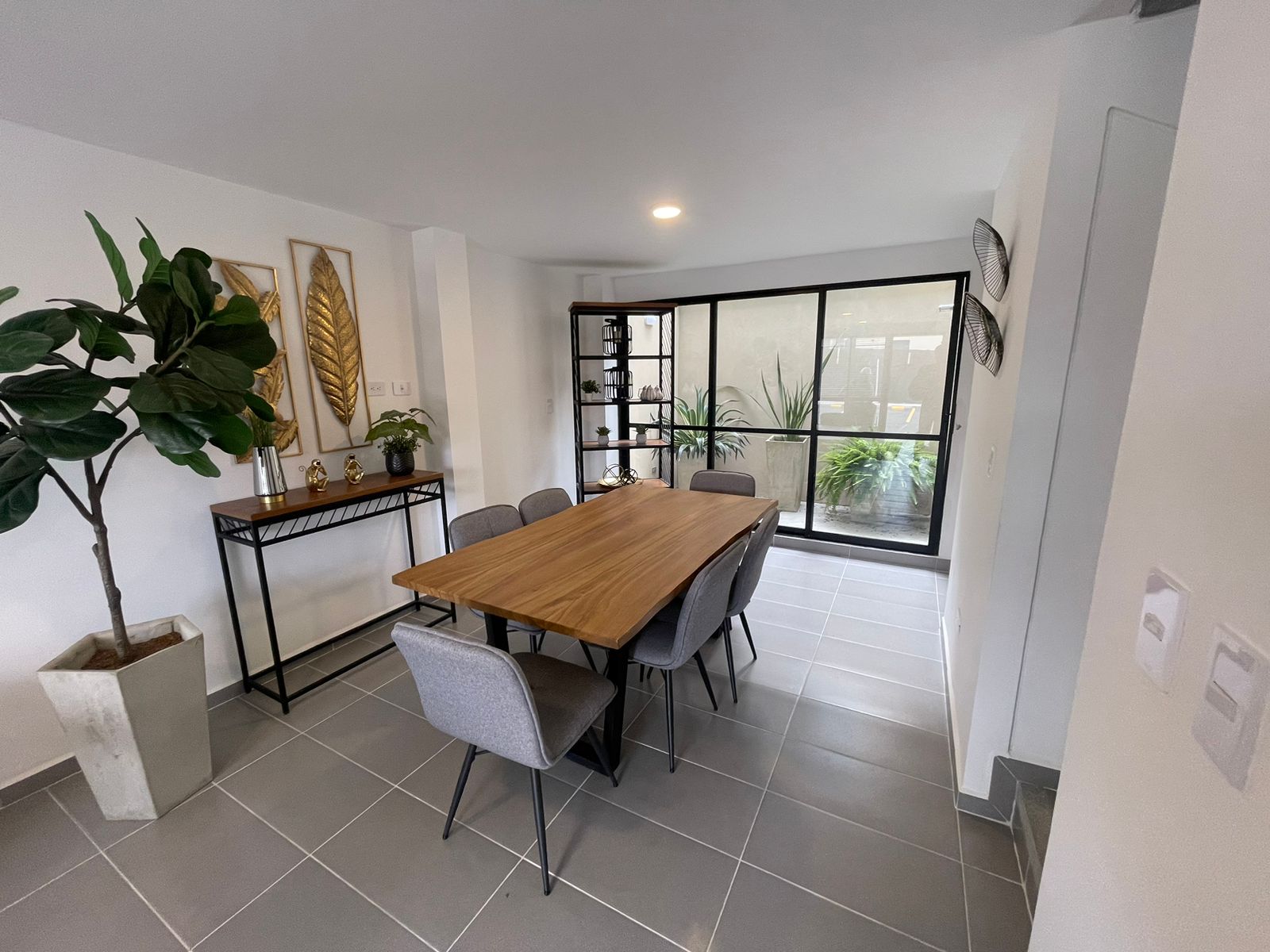 se vende casa para estrenar en la tebaida (1).jpg