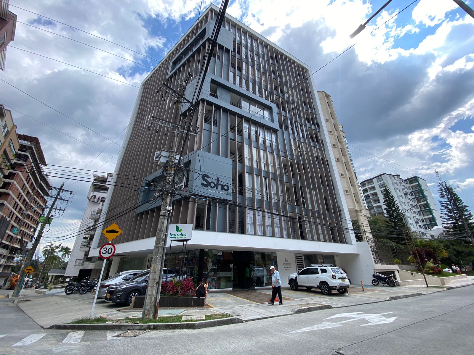 Apartaestudio amoblado en la castellana norte armenia alquiler por noches y mensual  (24)3.35 PM.jpeg