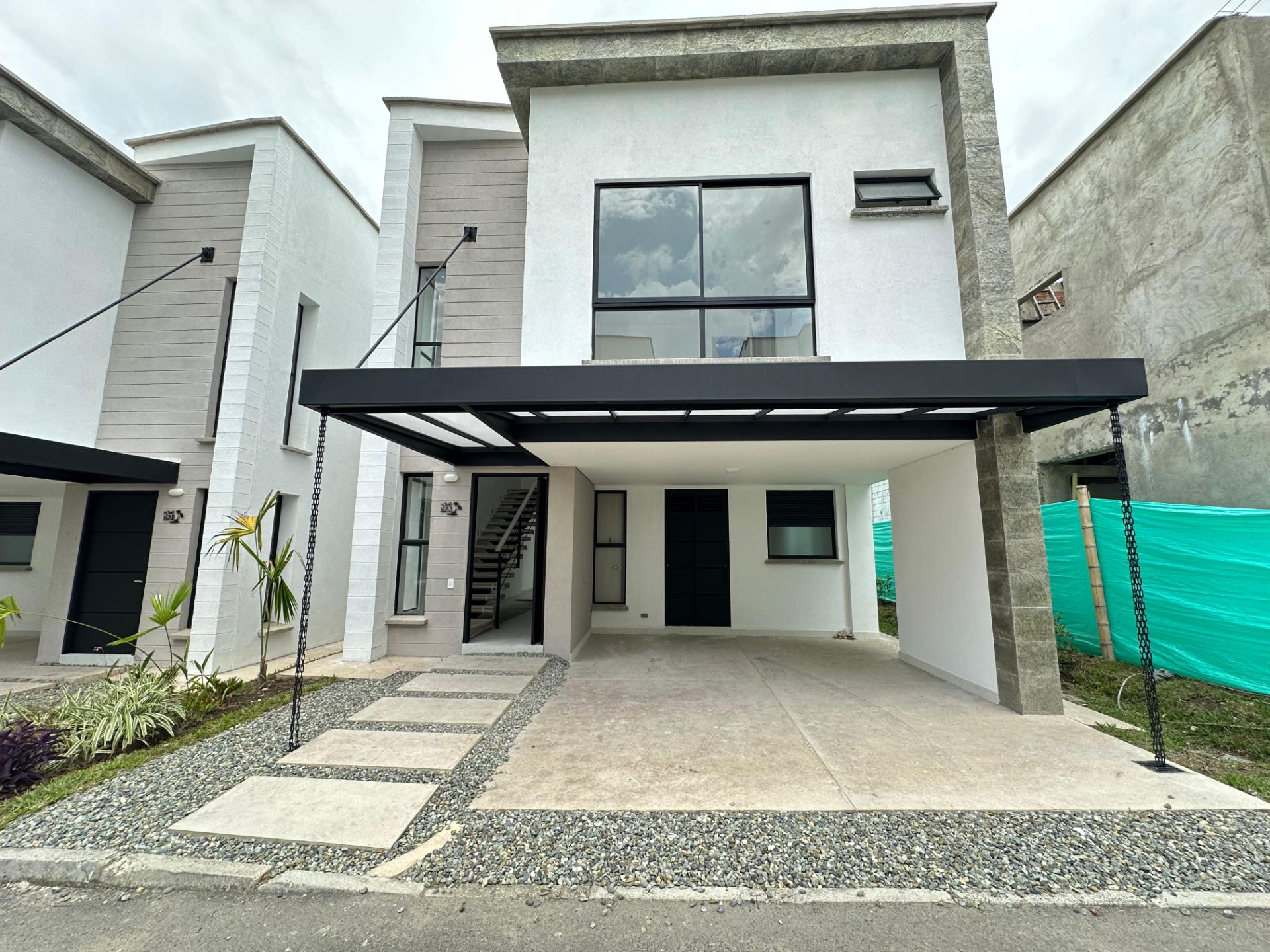 se vende casa en el club campestre armenia -tebaida (12).jpg