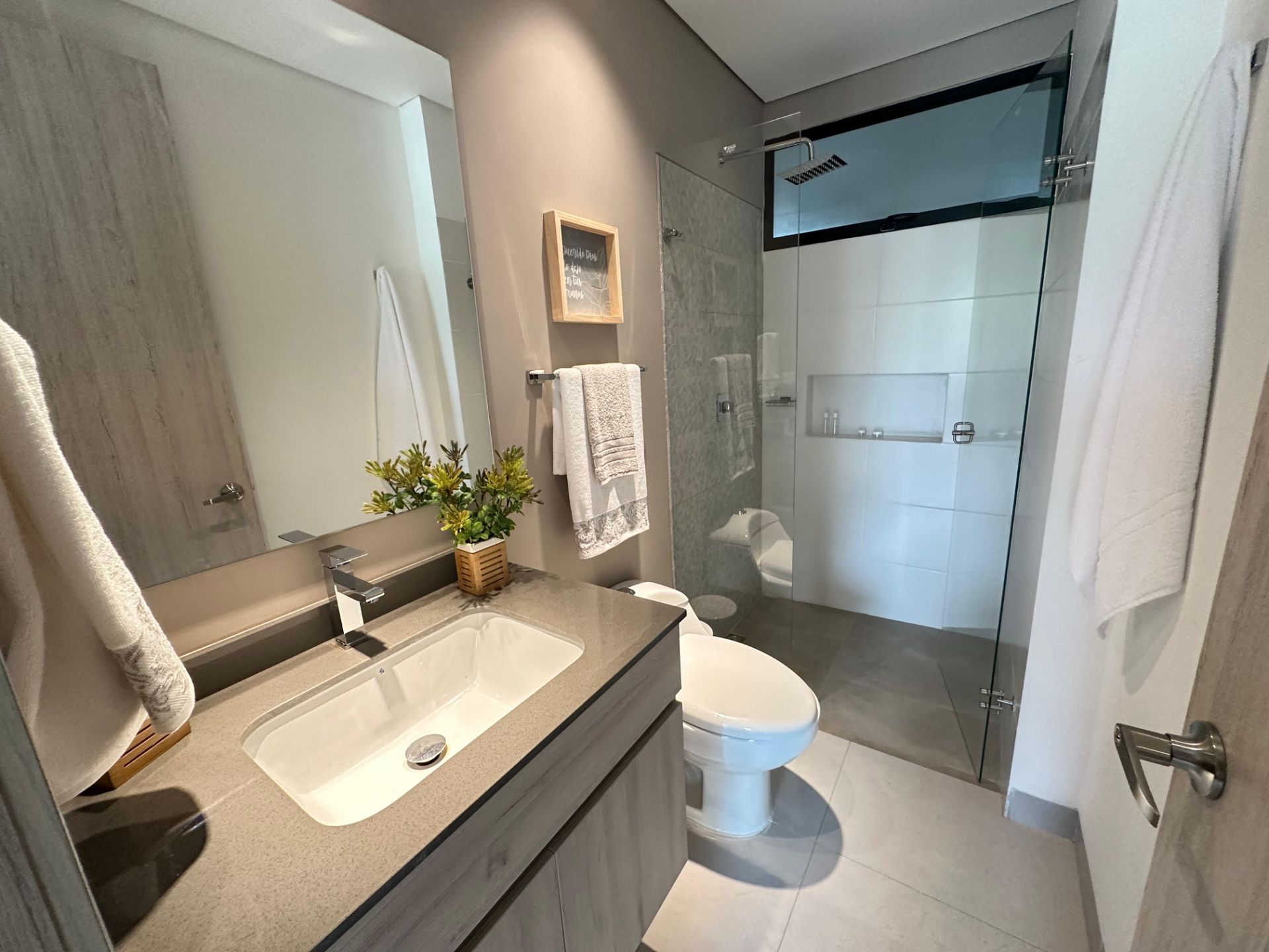 se vende Apratmento en la tebaida cerca al club campestre (6).jpg