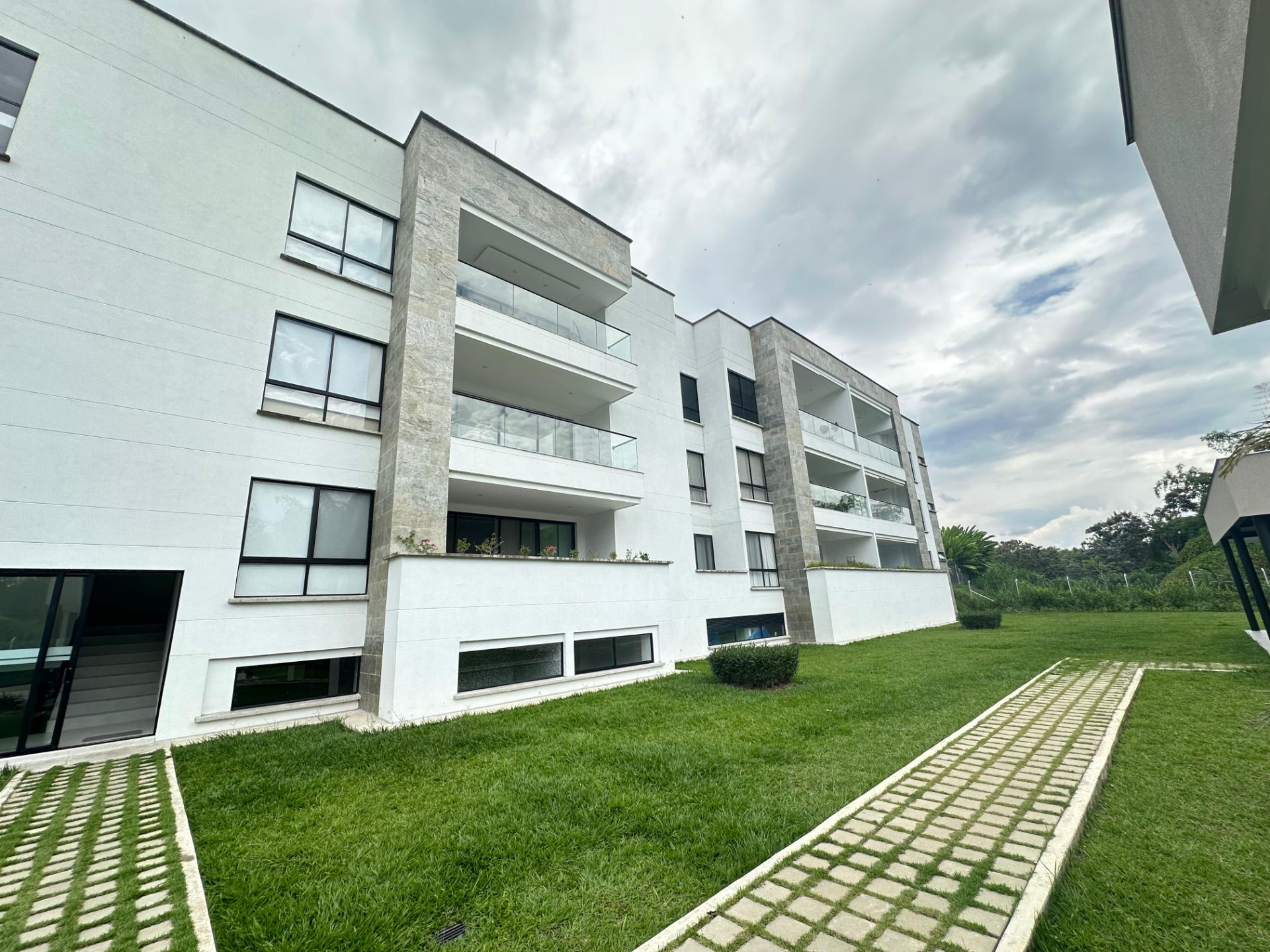 se vende casa en homesuits (21).jpg