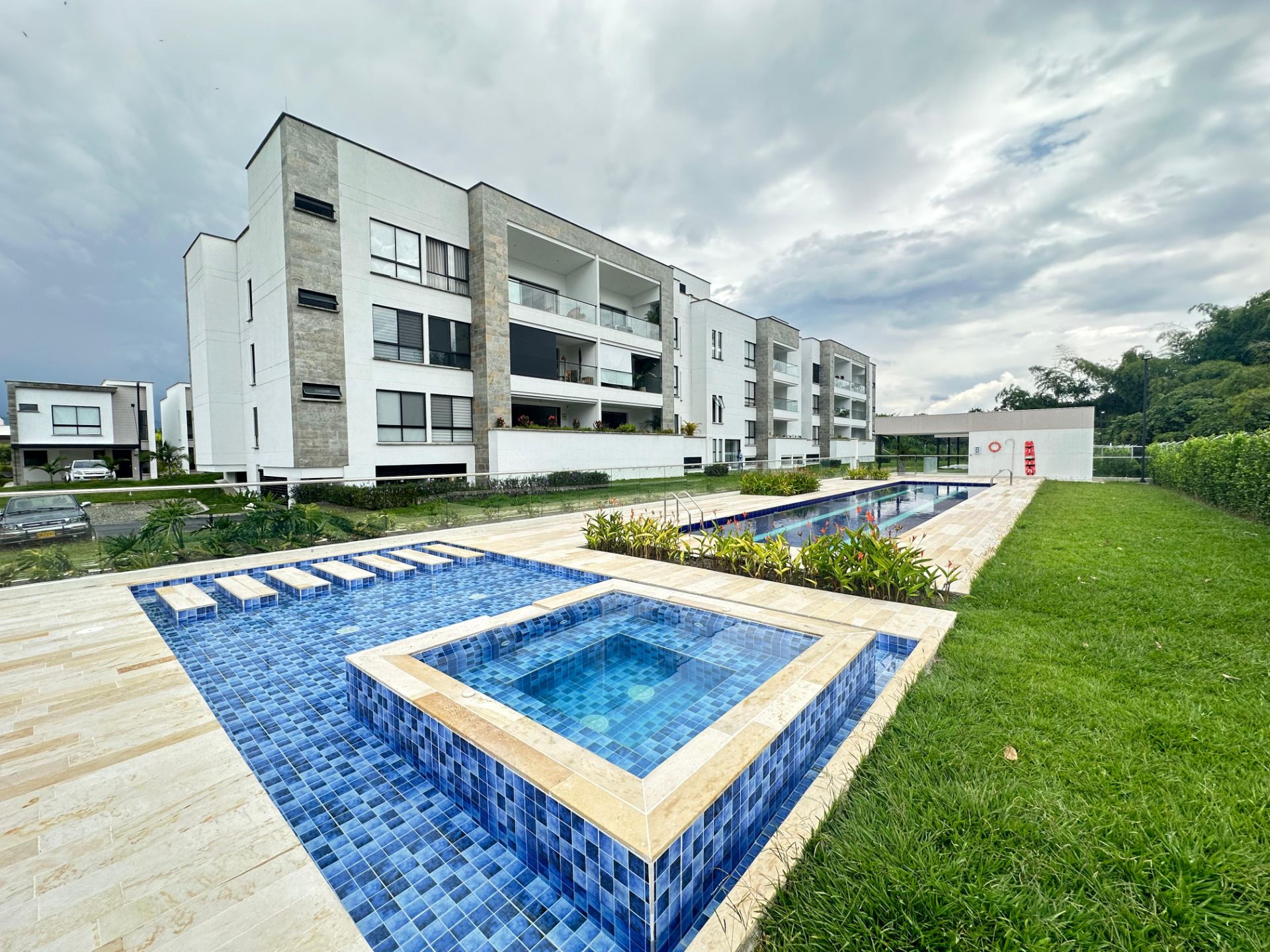 se vende casa en homesuits (14).jpg