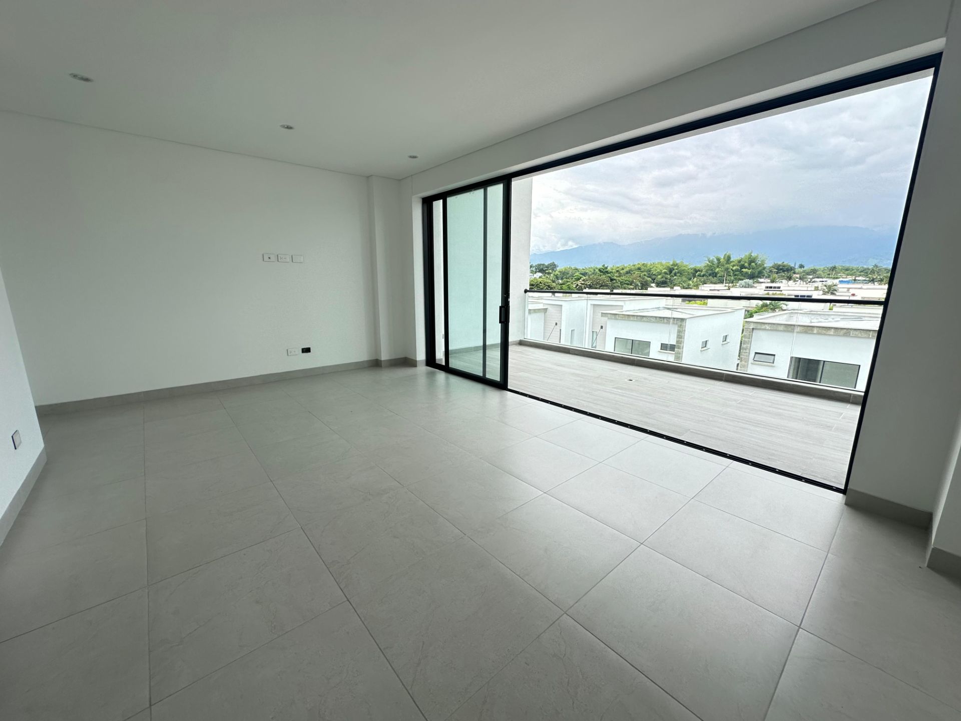 se vende apto en lagos de iraka  (1).jpg