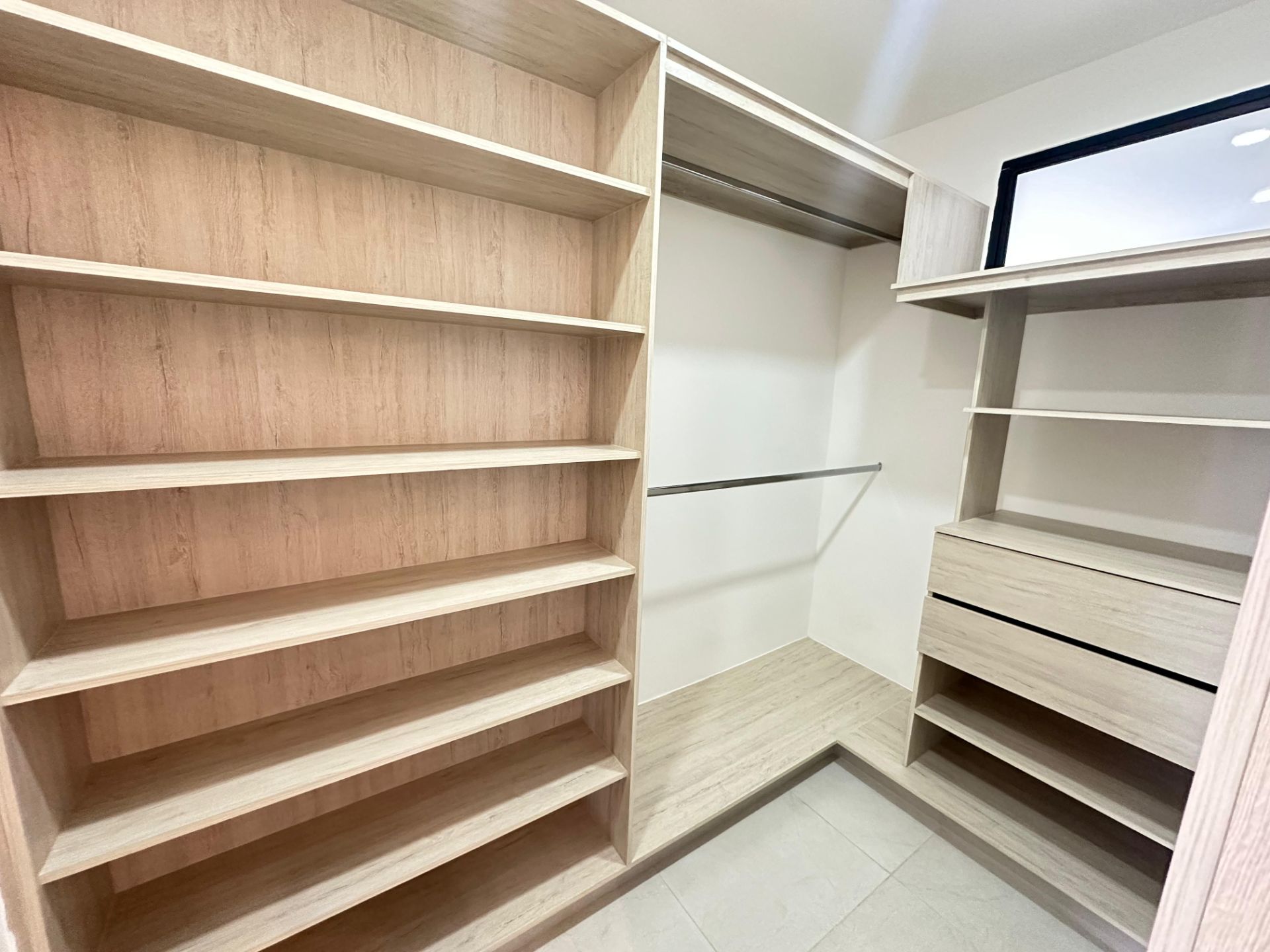 se vende apto en lagos de iraka  (3).jpg