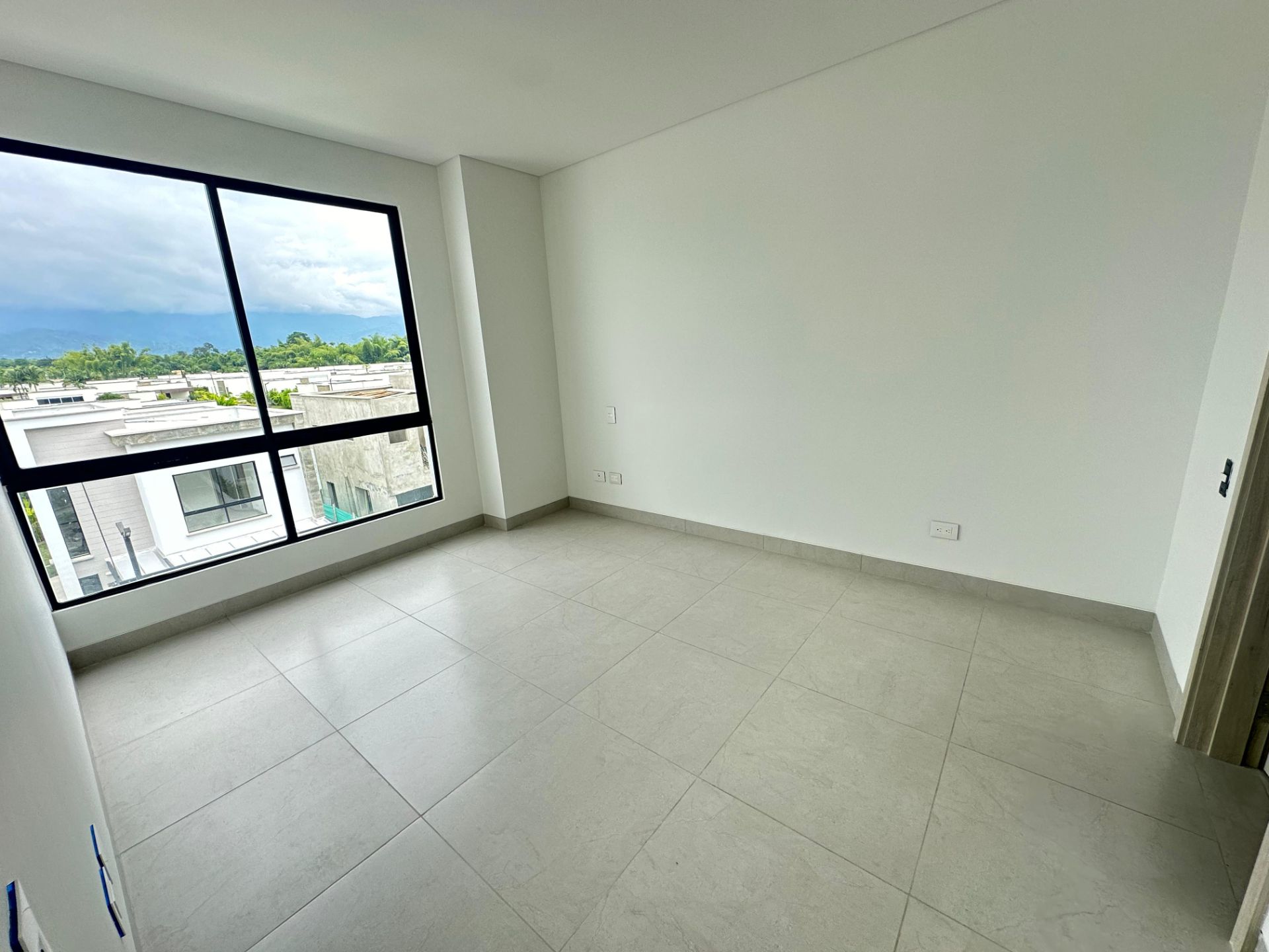 se vende apto en lagos de iraka  (6).jpg