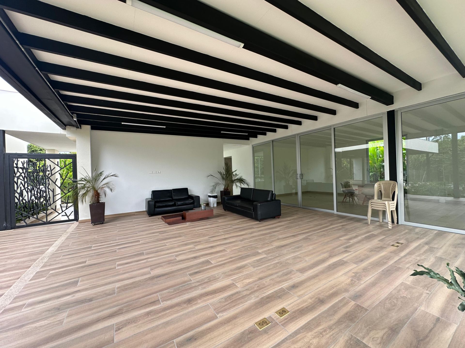 se vende casa en homesuits (9).jpg