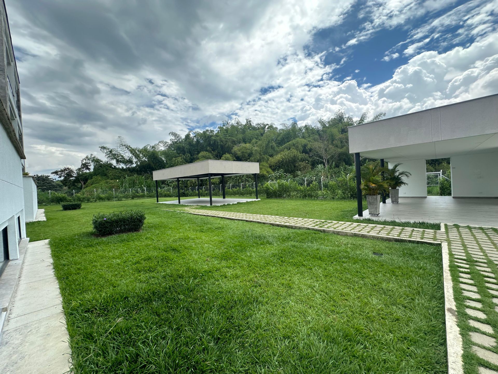 se vende casa en homesuits (24).jpg