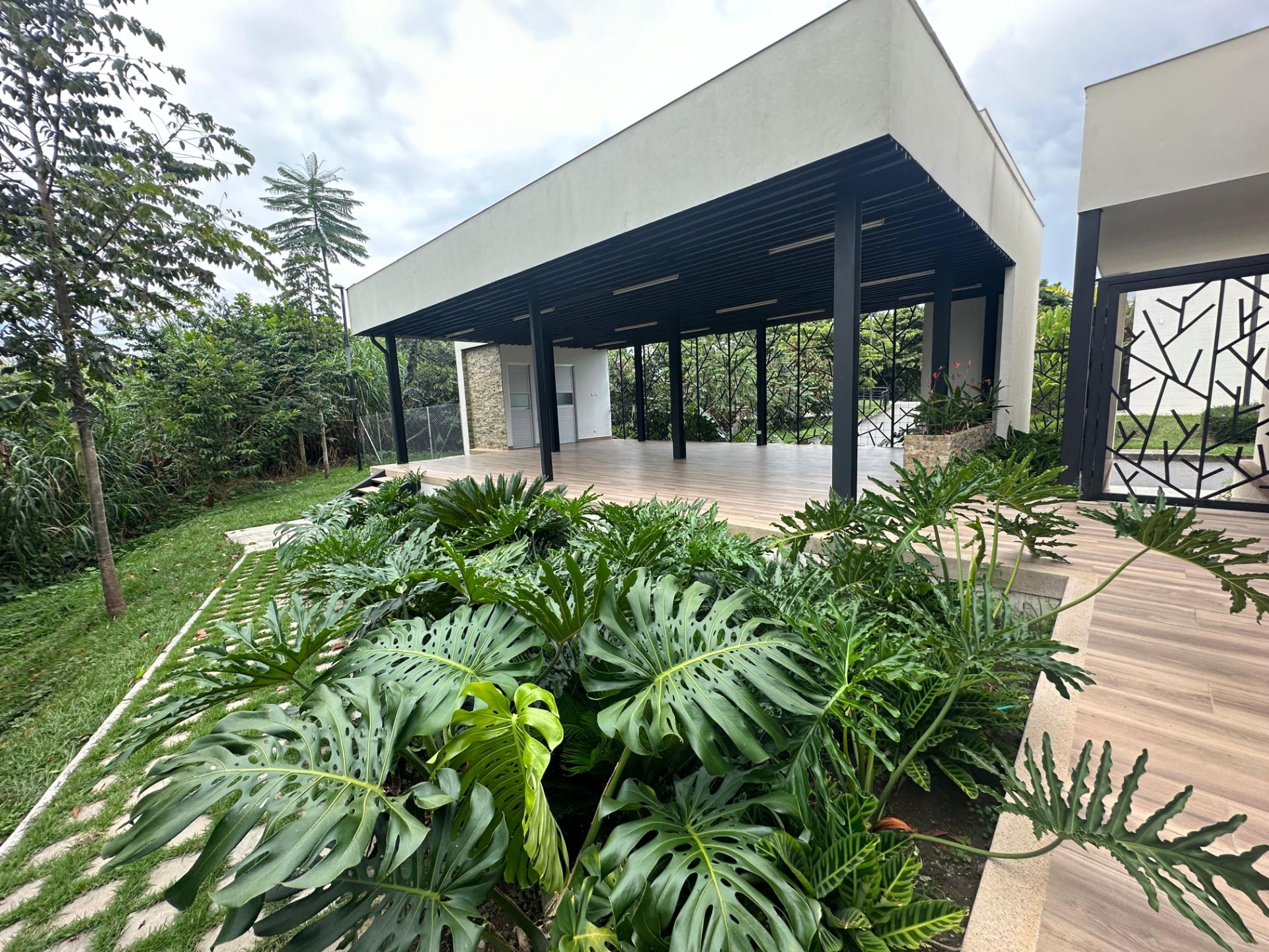 se vende casa en homesuits (7).jpg