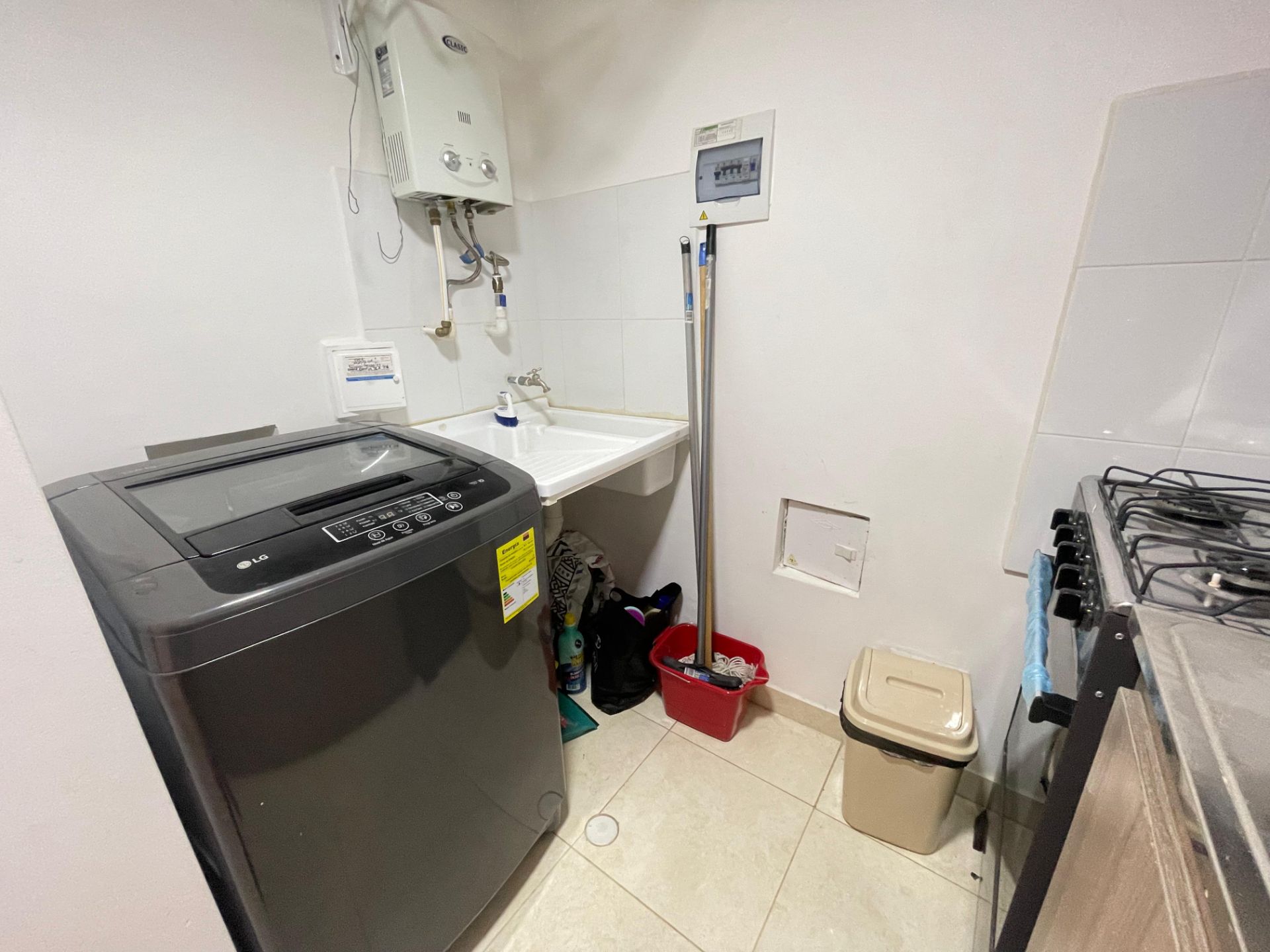 Apartamento amoblado alquiler por mensualidad avenida 19 norte  (3).jpeg