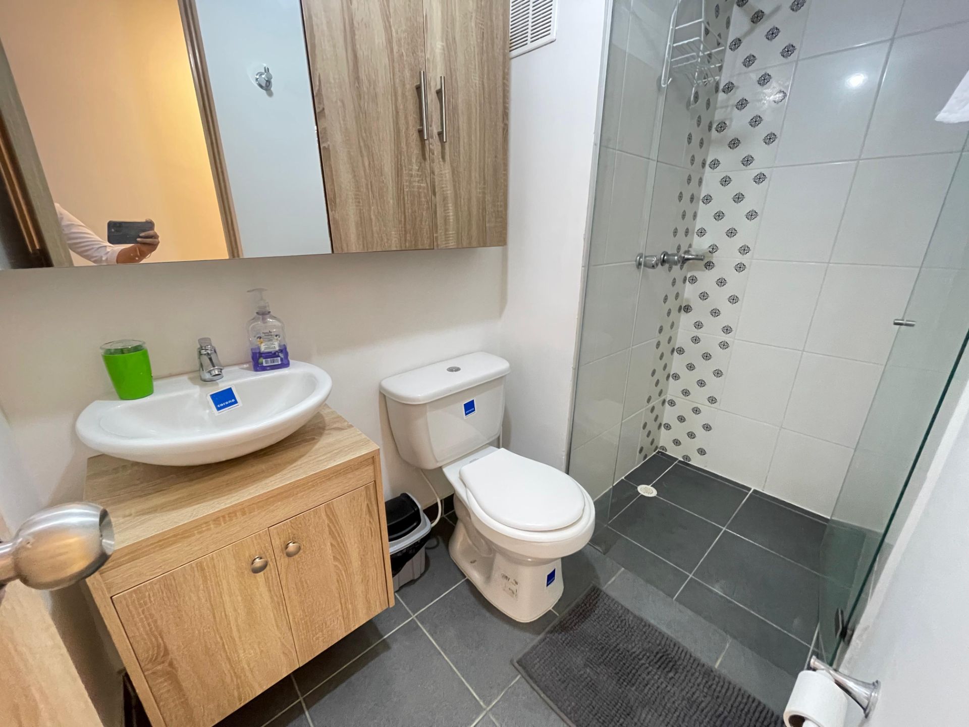 Apartamento amoblado alquiler por mensualidad avenida 19 norte  (12).jpeg
