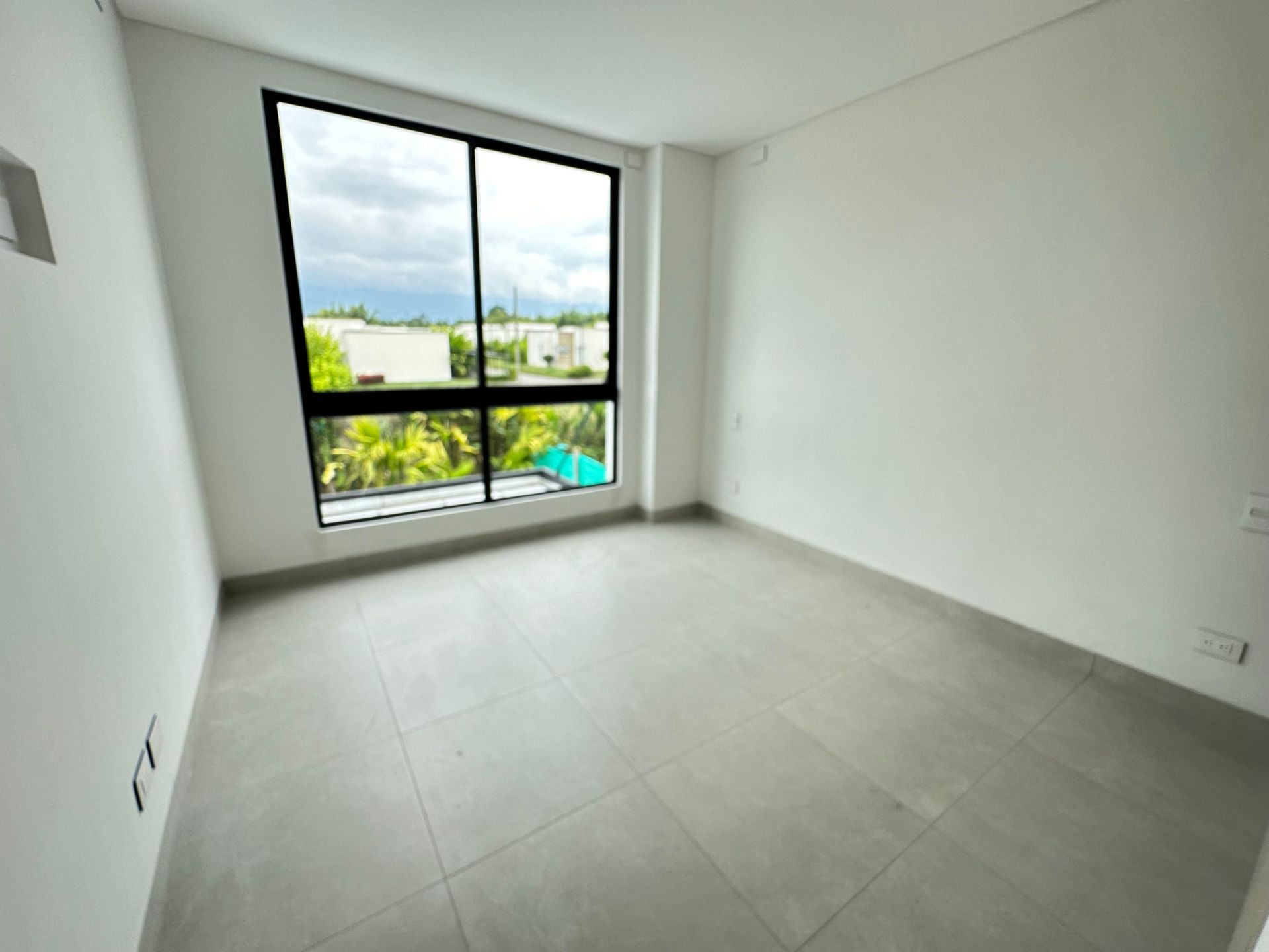 se vende casa en el club campestre armenia -tebaida (14).jpg