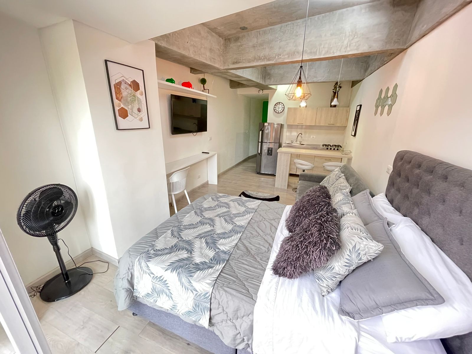APARTAMENTO AMOBLADO NORTE ARMENIA QUINDIO BARRIO LA CASTELLANA-27.jpg