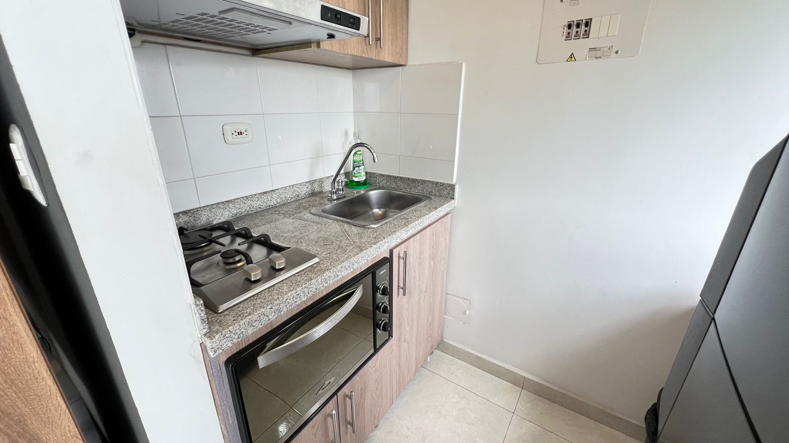 Apartaestudio Cibeles (24).jpg