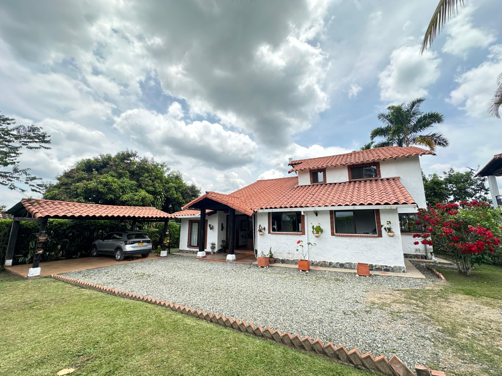 Casa Campestre Para La Venta Sector El Caimo (1).jpeg