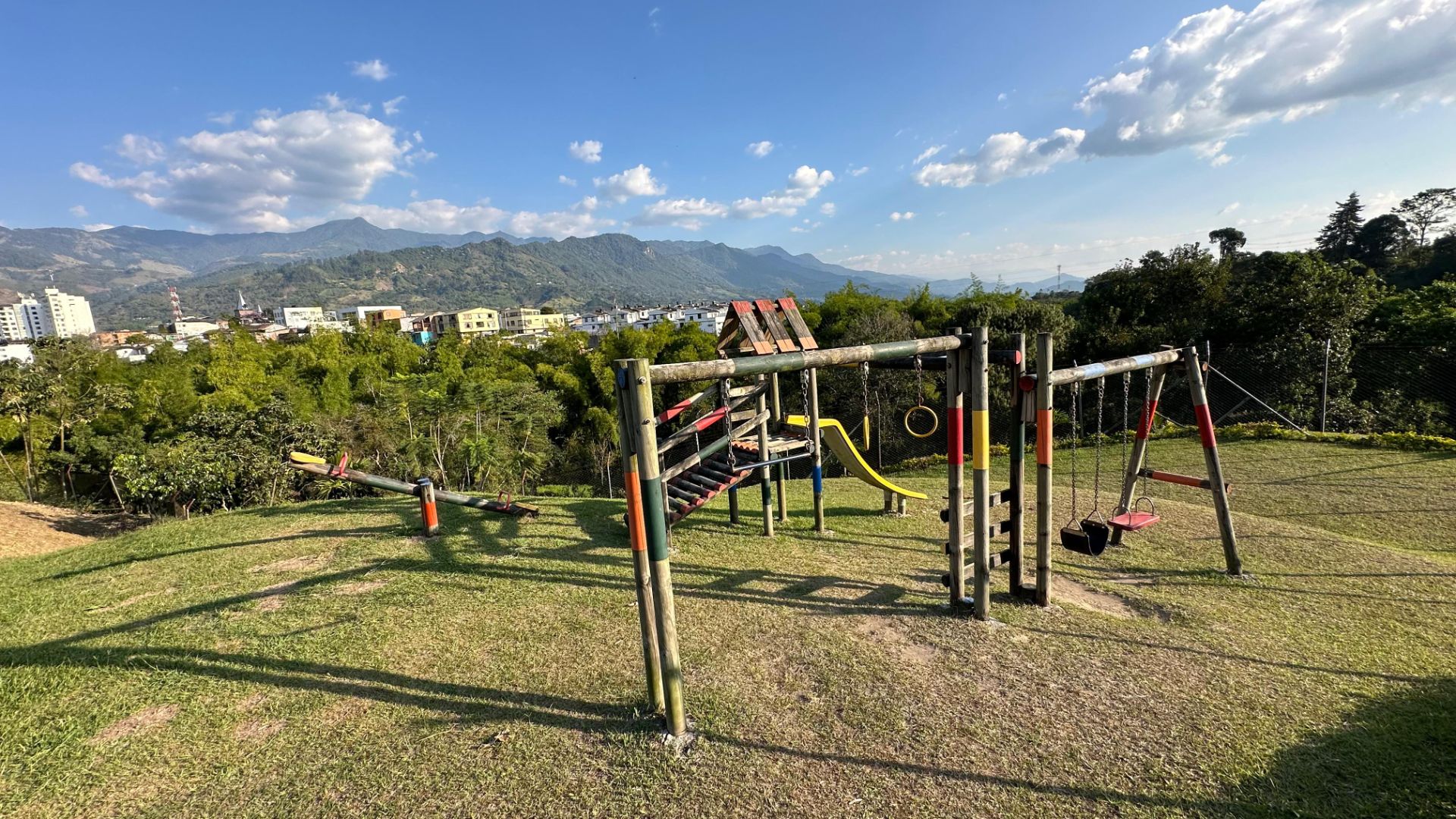 Casa Campestre Para Venta Calarca Quindio (26).jpeg
