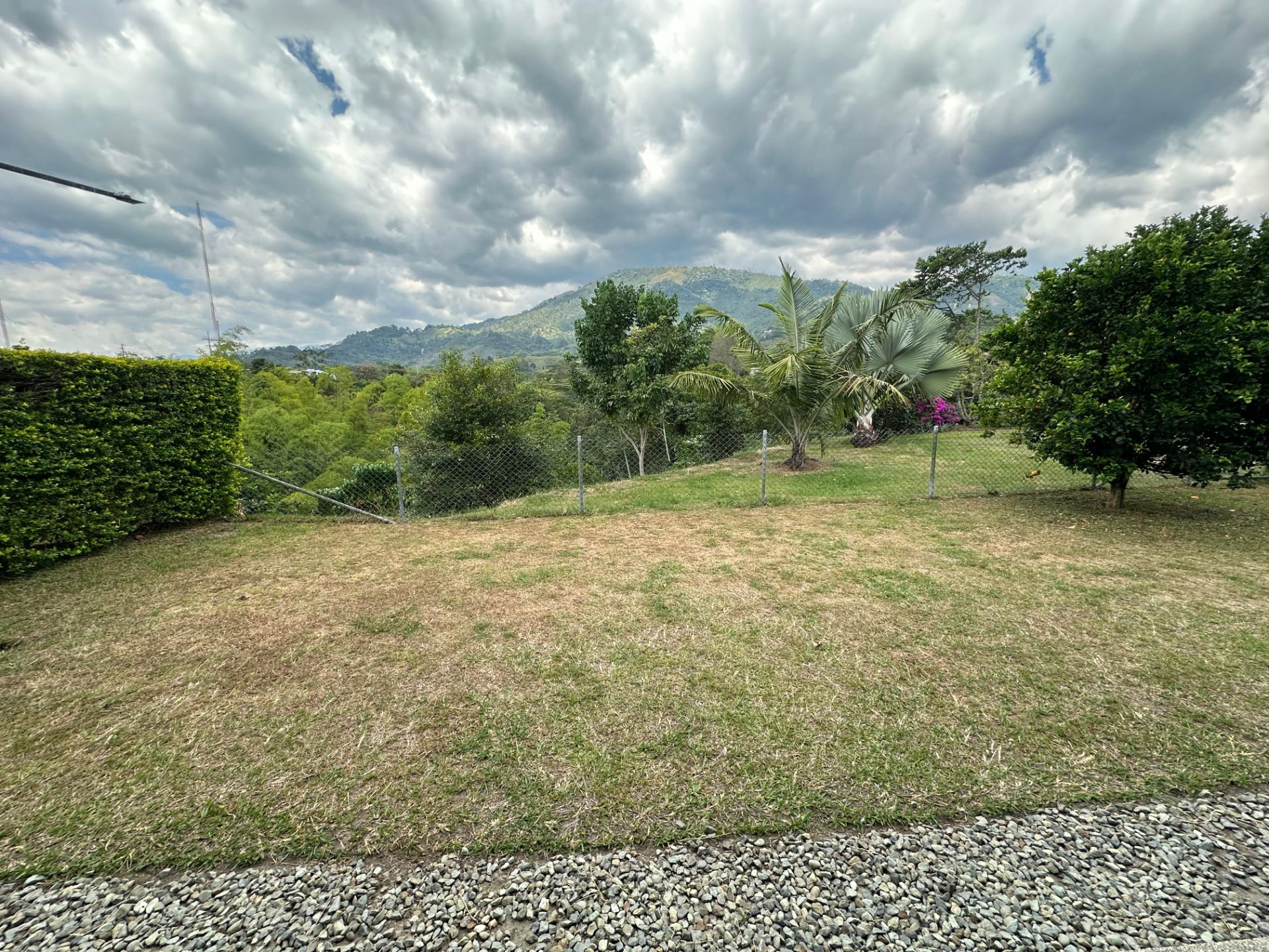 Casa Campestre Para Venta Calarca Quindio (17).jpeg