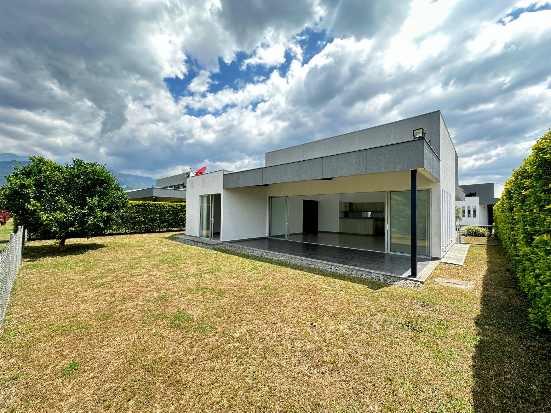 Casa Campestre Para Venta Calarca Quindio (20).jpeg