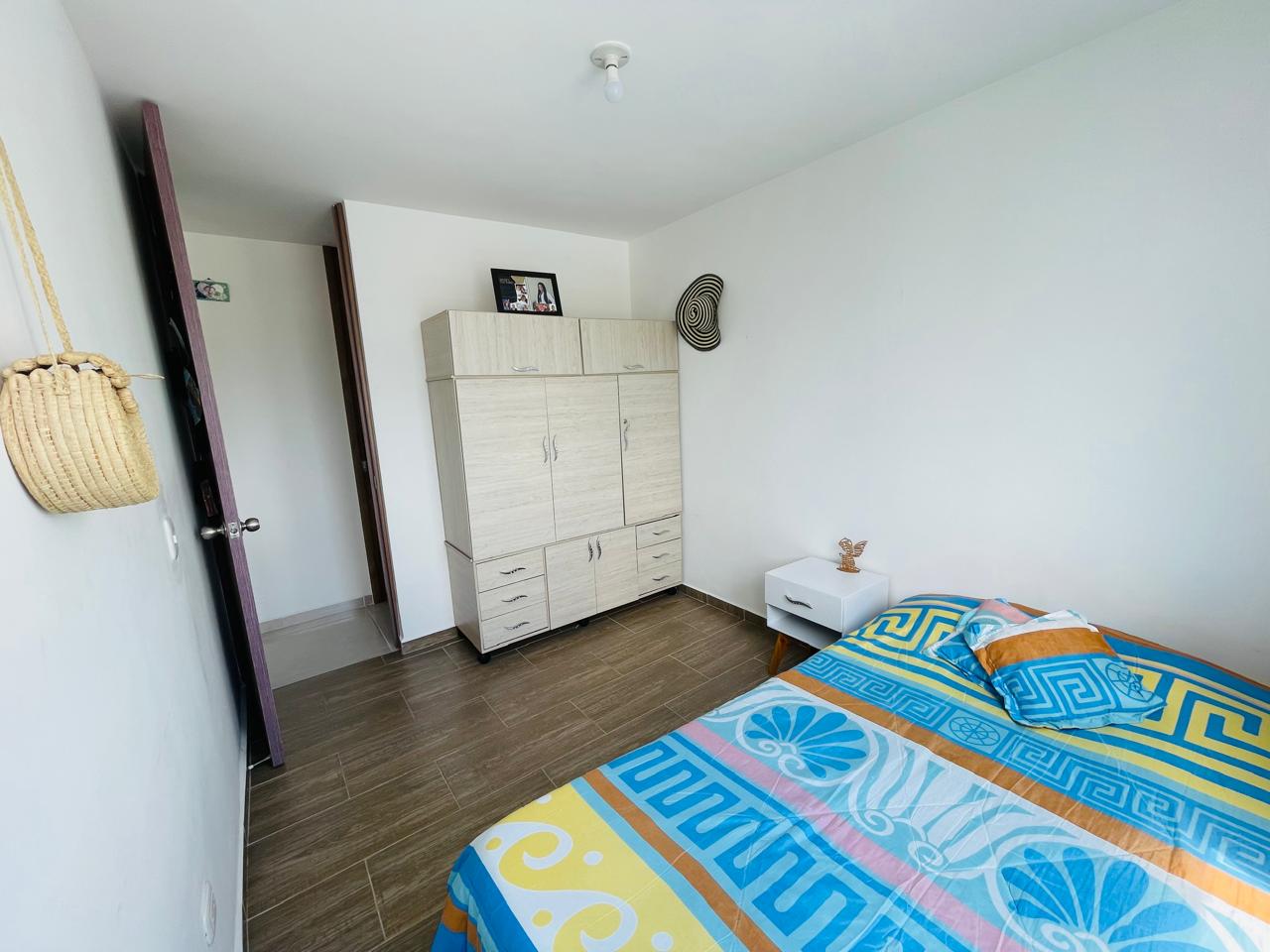 se vende apartamento en el sector de la pavona (15).jpg