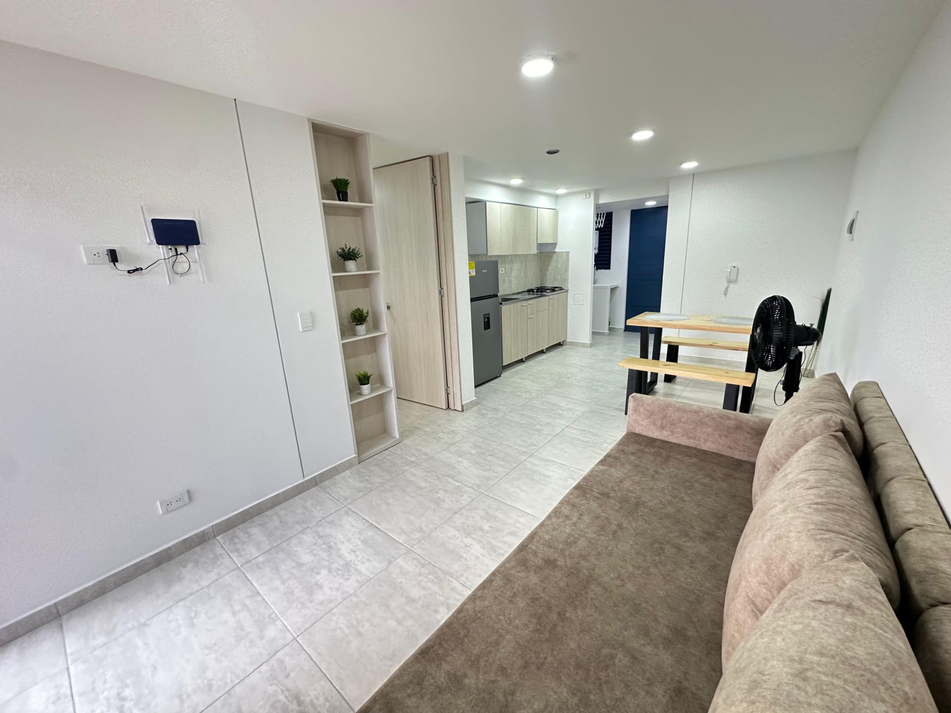Apartaestudio amoblado alquiler por noches, en avenida 19 norte  (9).jpeg