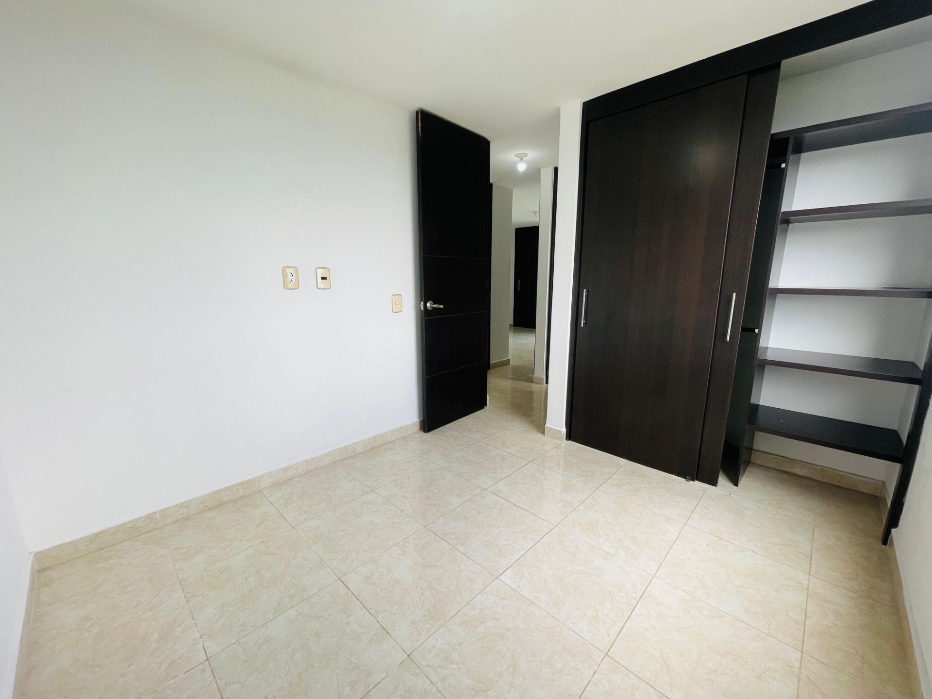 APARTAMENTO 1302 TORRE C (16).jpeg