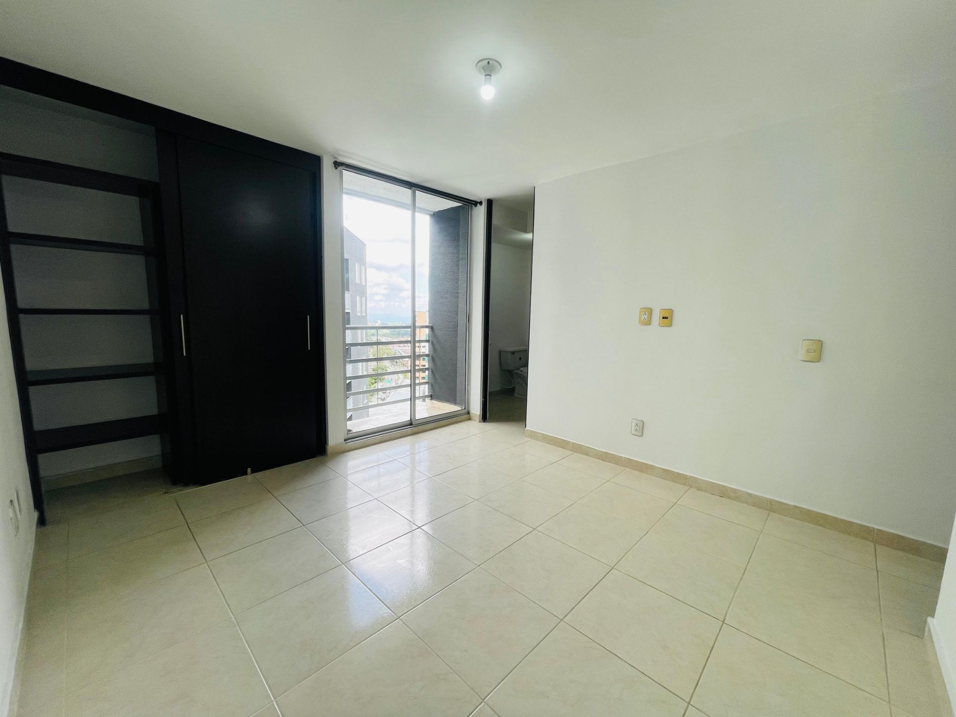 APARTAMENTO 1302 TORRE C (7).jpeg