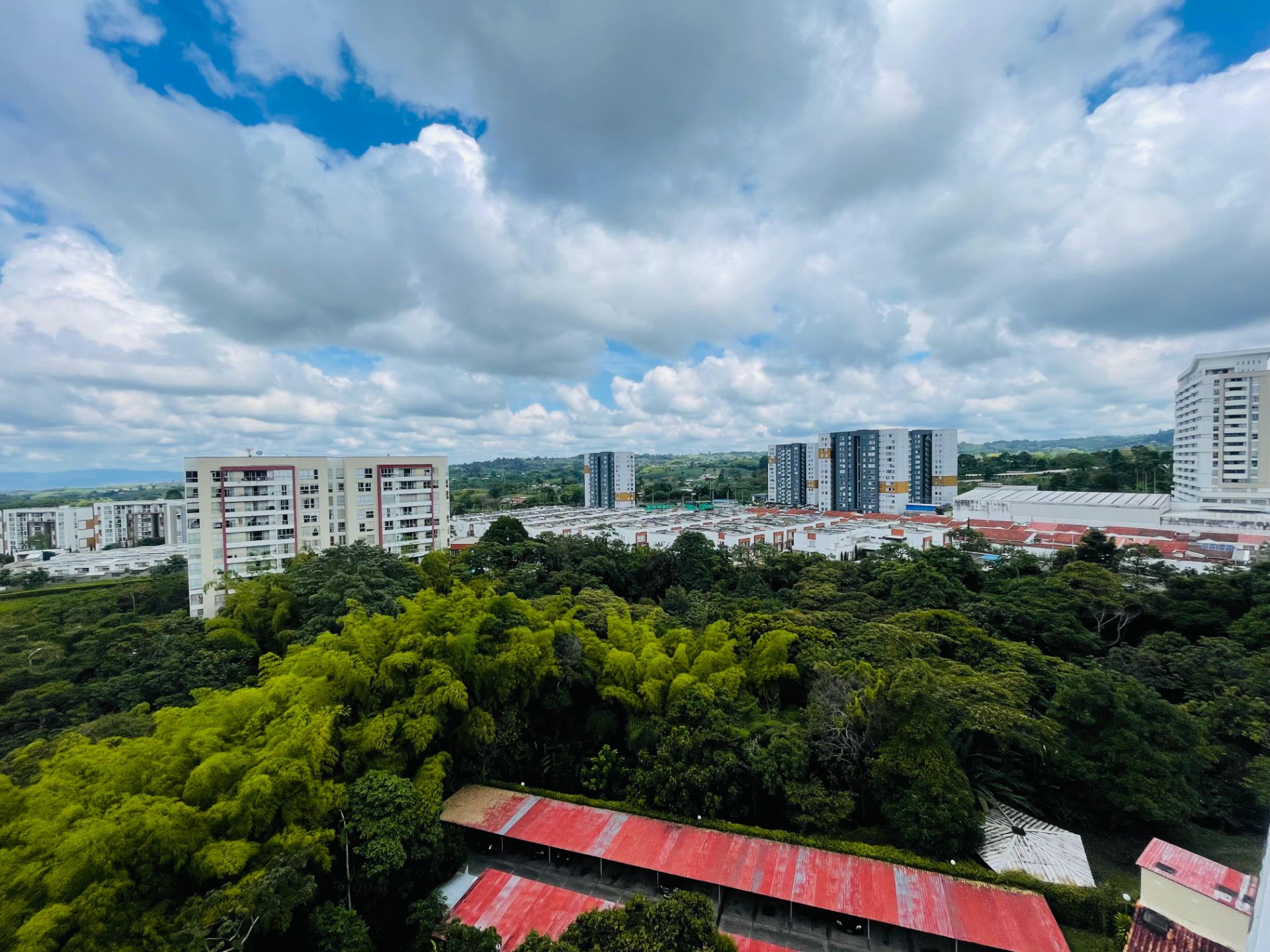 APARTAMENTO 1302 TORRE C (20).jpeg