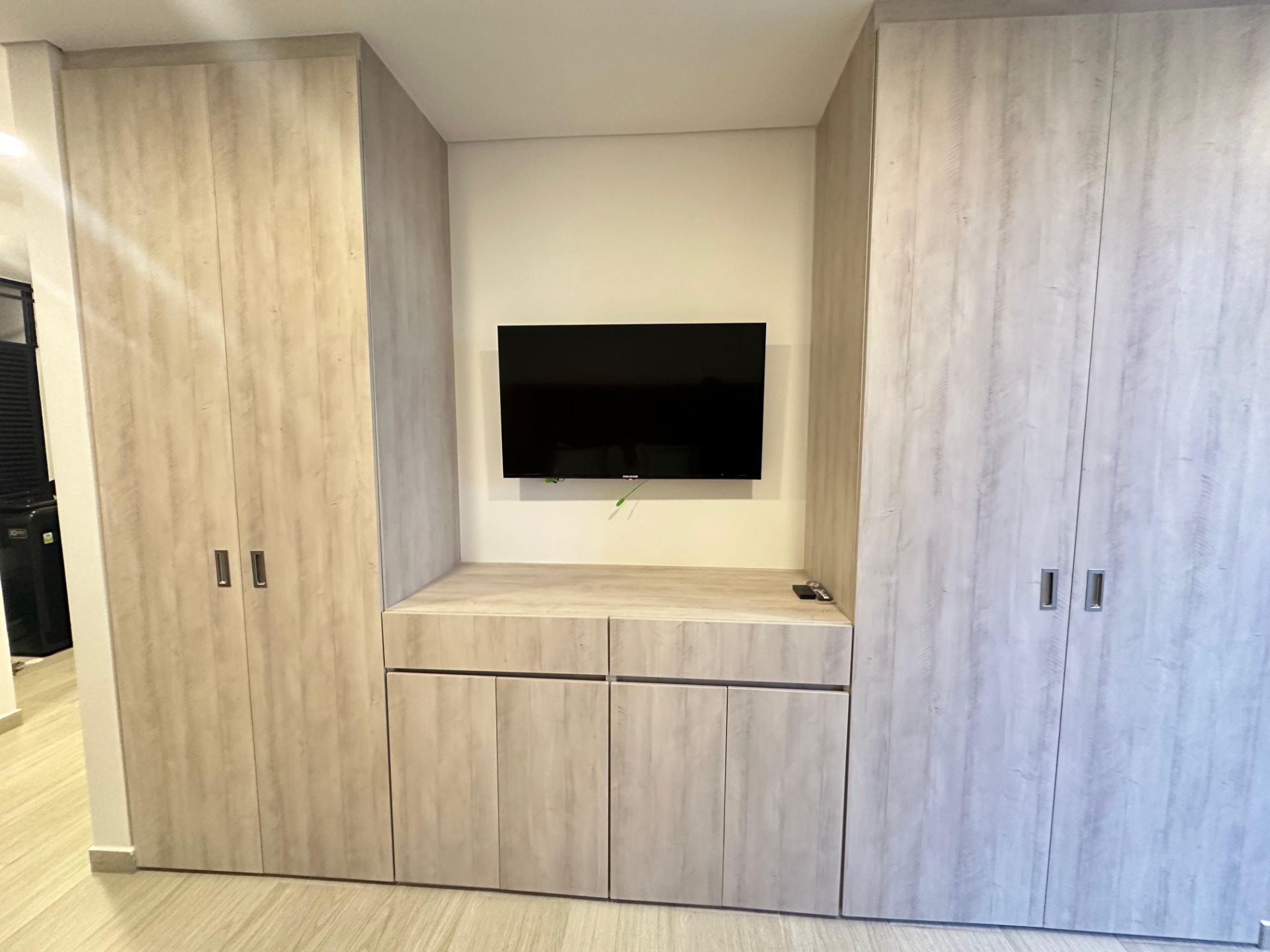 hermoso apartaestudio amoblado en barrio laureles alquiler por noches  (8).jpeg