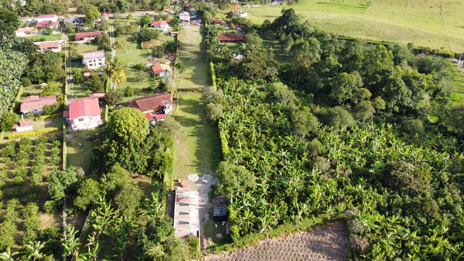 se vende lote Pueblo Tapao (3).jpg