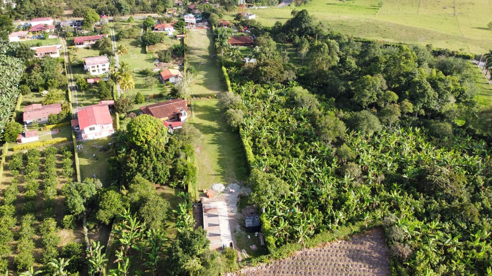 se vende lote Pueblo Tapao (2).jpg