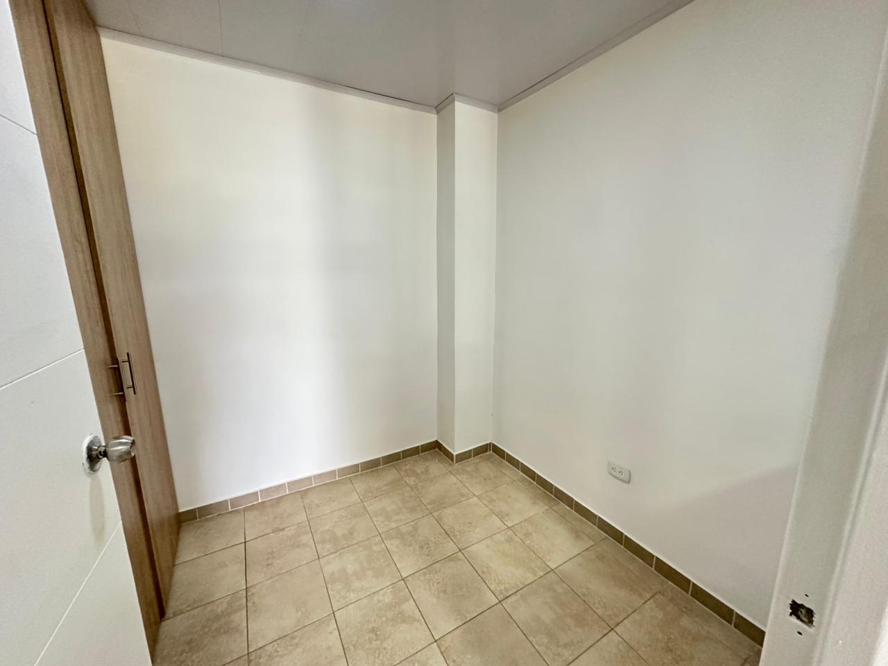 Edificio en venta en quimbaya (25).jpg