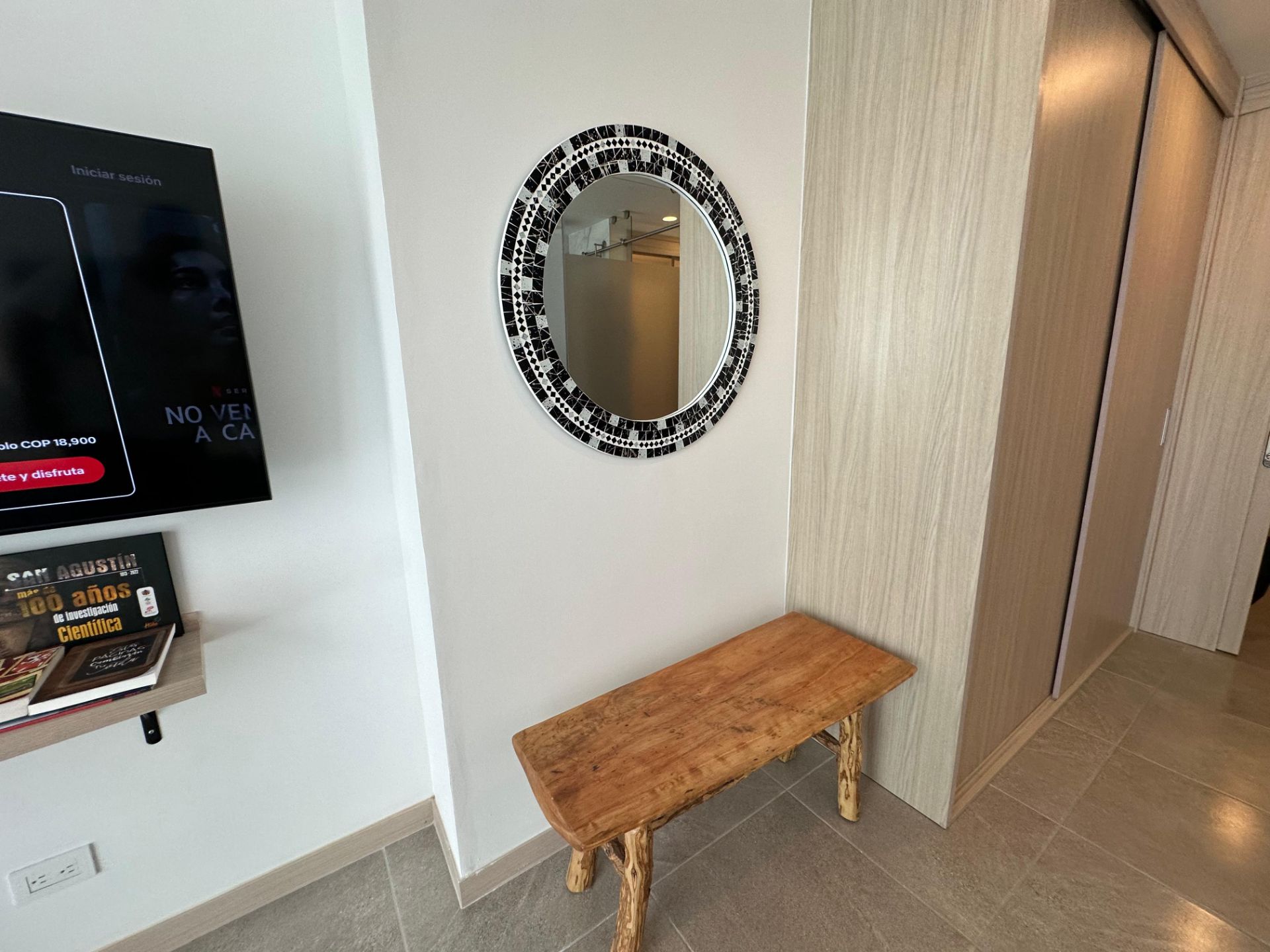 Lindo apartaestudio en avenida centenario alquiler por noches  (32).jpg