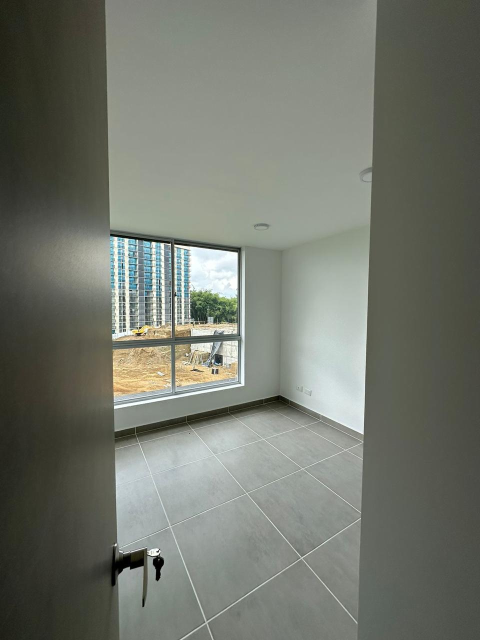 Se vende apartamento en la avenida centenario (8).jpg