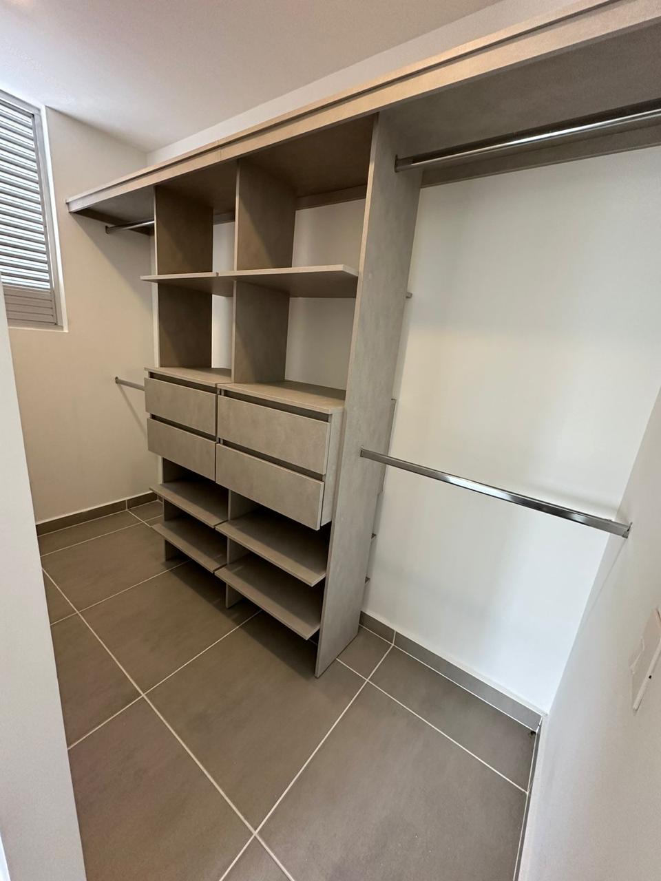 Se vende apartamento en la avenida centenario (13).jpg