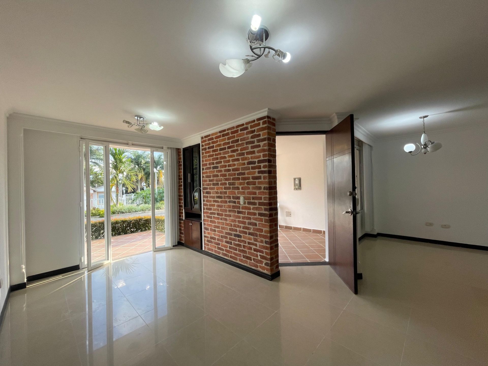 CASA QUINTAS DE LA CASTELLANA A-8 (14).jpeg