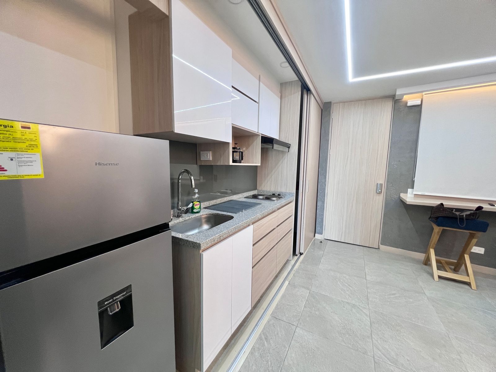 EN VENTA APARTAESTUDIO AMOBLADO (.2.jpg