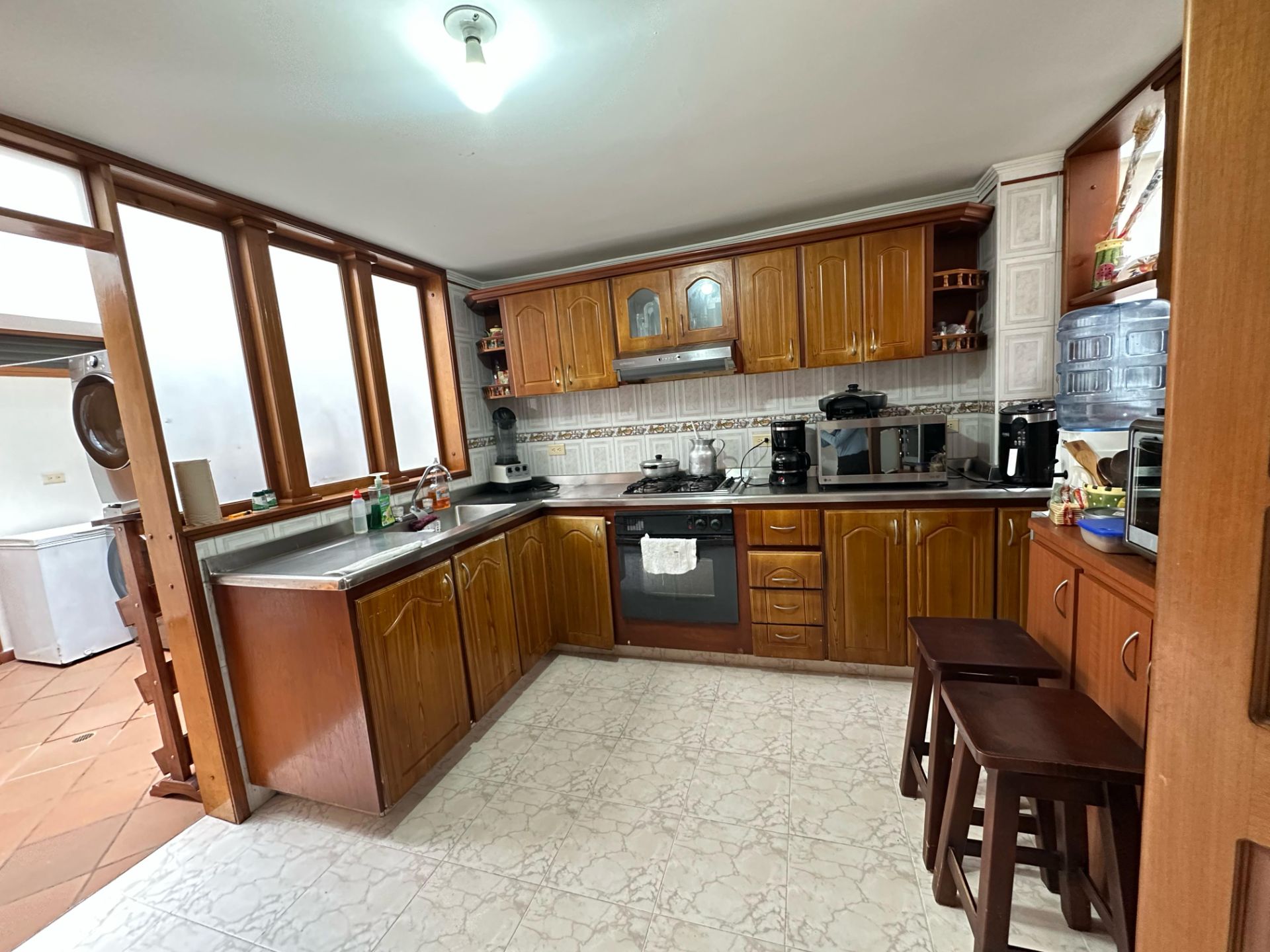 SE VENDE CASA EN LAURELES  (6).jpg