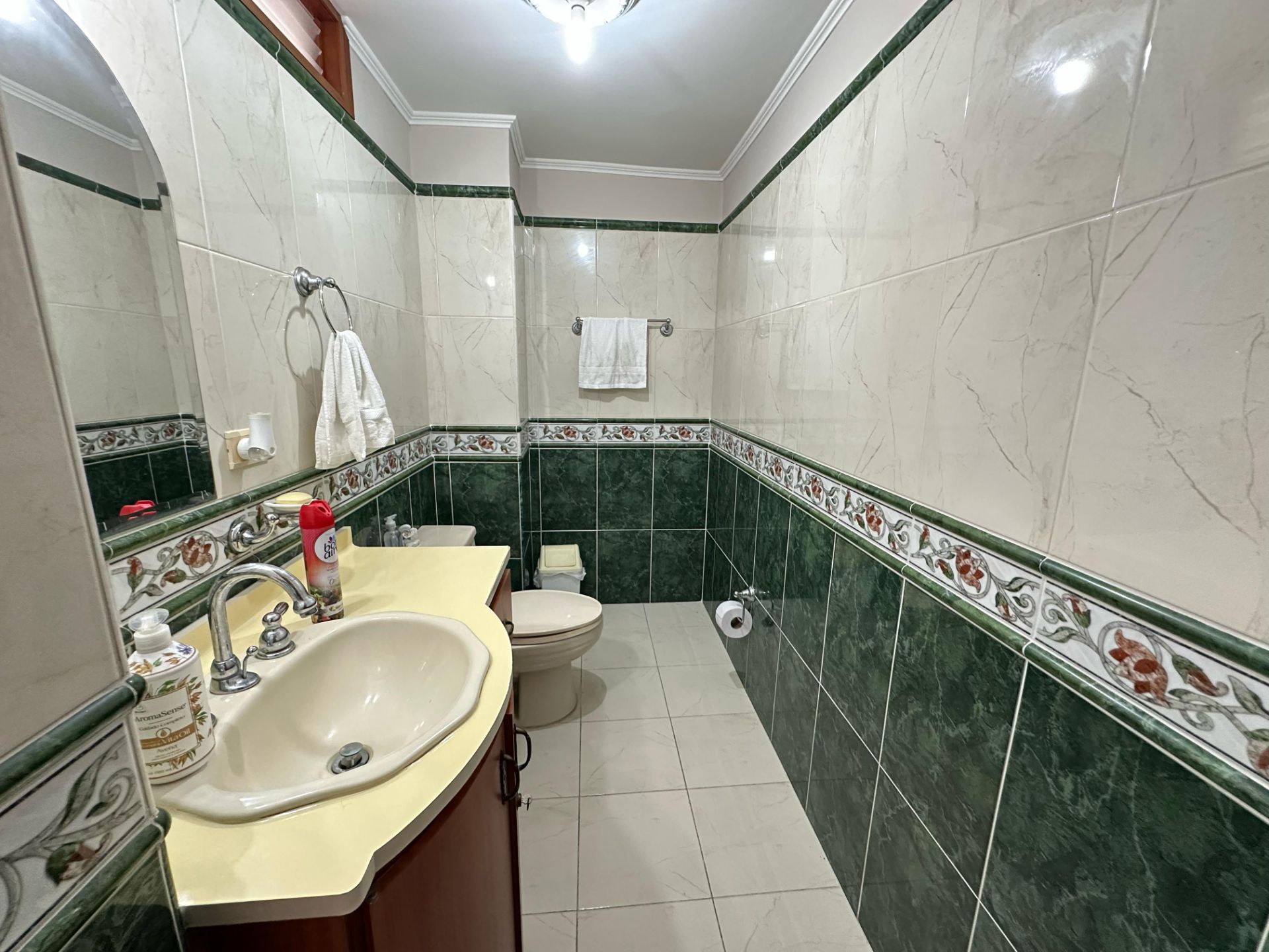 SE VENDE CASA EN LAURELES  (25).jpg
