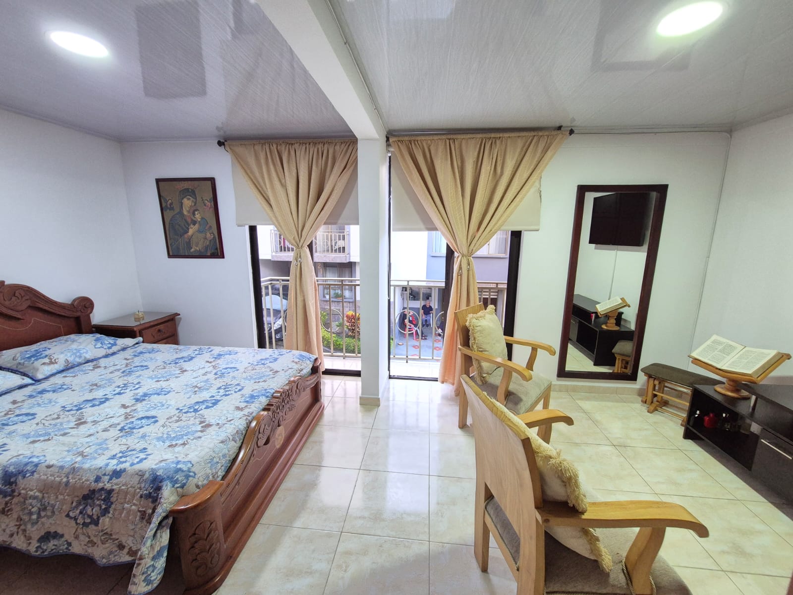 SE VENDE CASA AV. CENTENARIO 11..jpeg