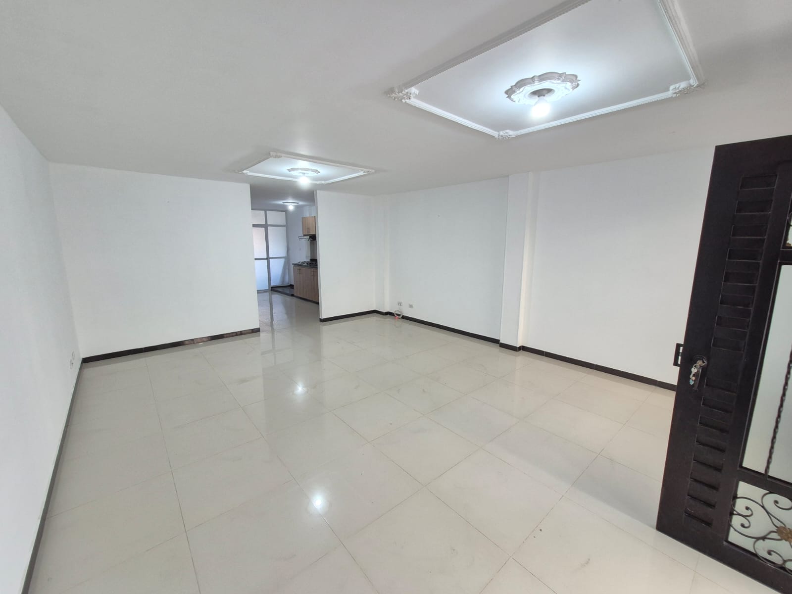 SE VENDE CASA EN LAS AMERICAS  2..jpeg
