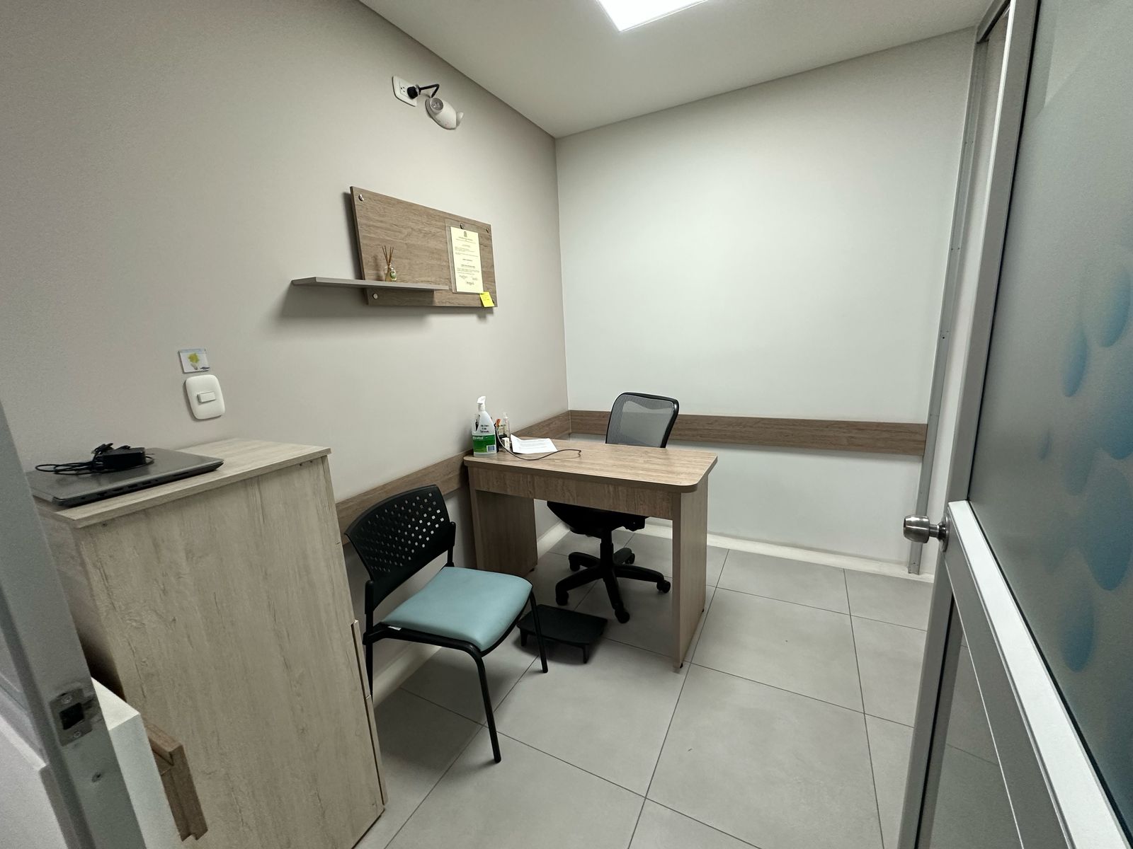 SE VENDE CENTRO MEDICO (6).jpeg