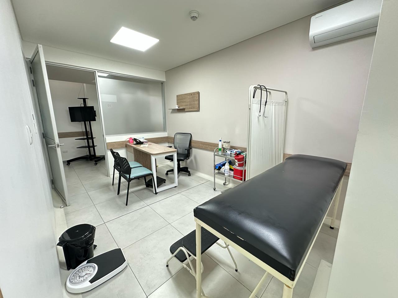SE VENDE CENTRO MEDICO (11).jpeg