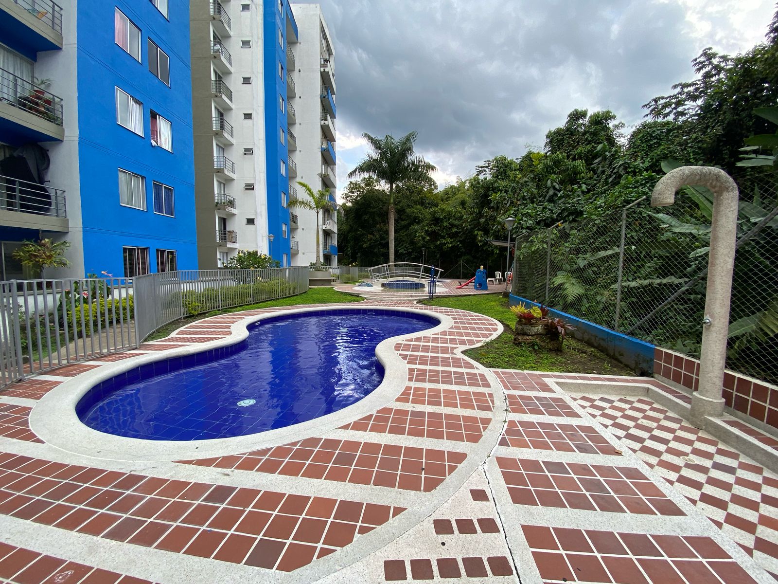 SE VENDE APARTAMENTO EN RAMBLAS  24..jpeg