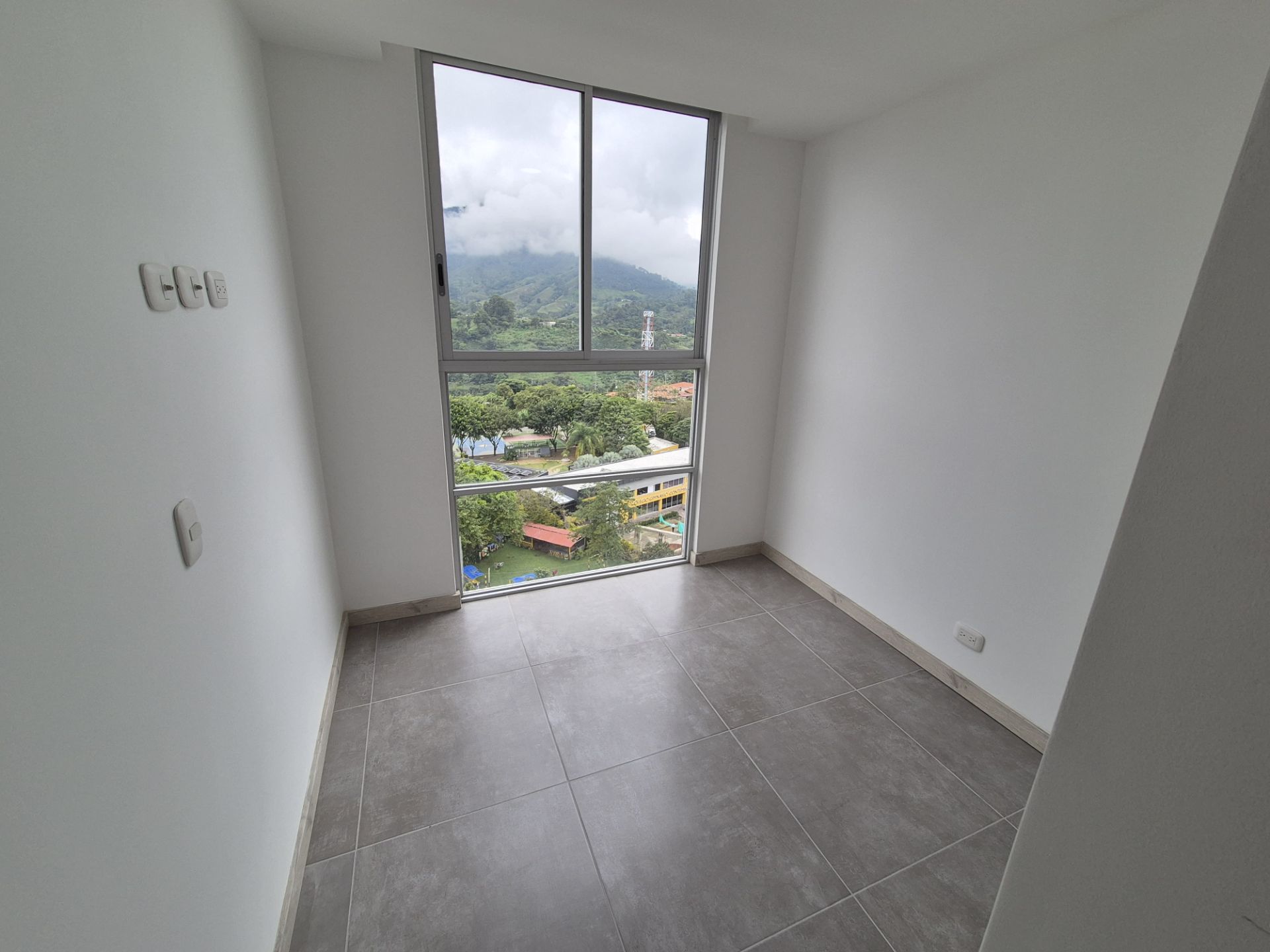 SE VENDE APARTAMENTO MONTEAZUL  18..jpg