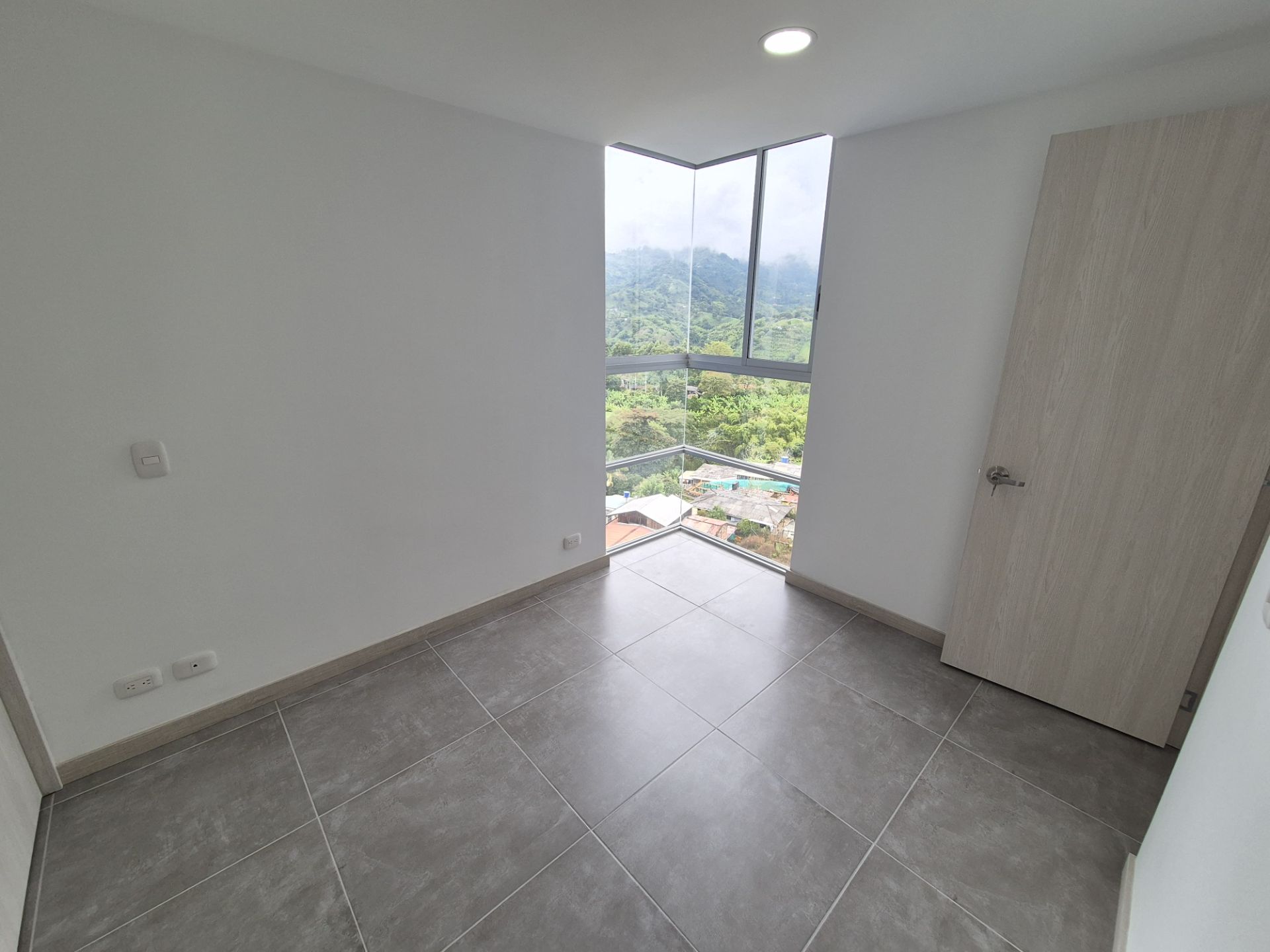 SE VENDE APARTAMENTO MONTEAZUL  19..jpg