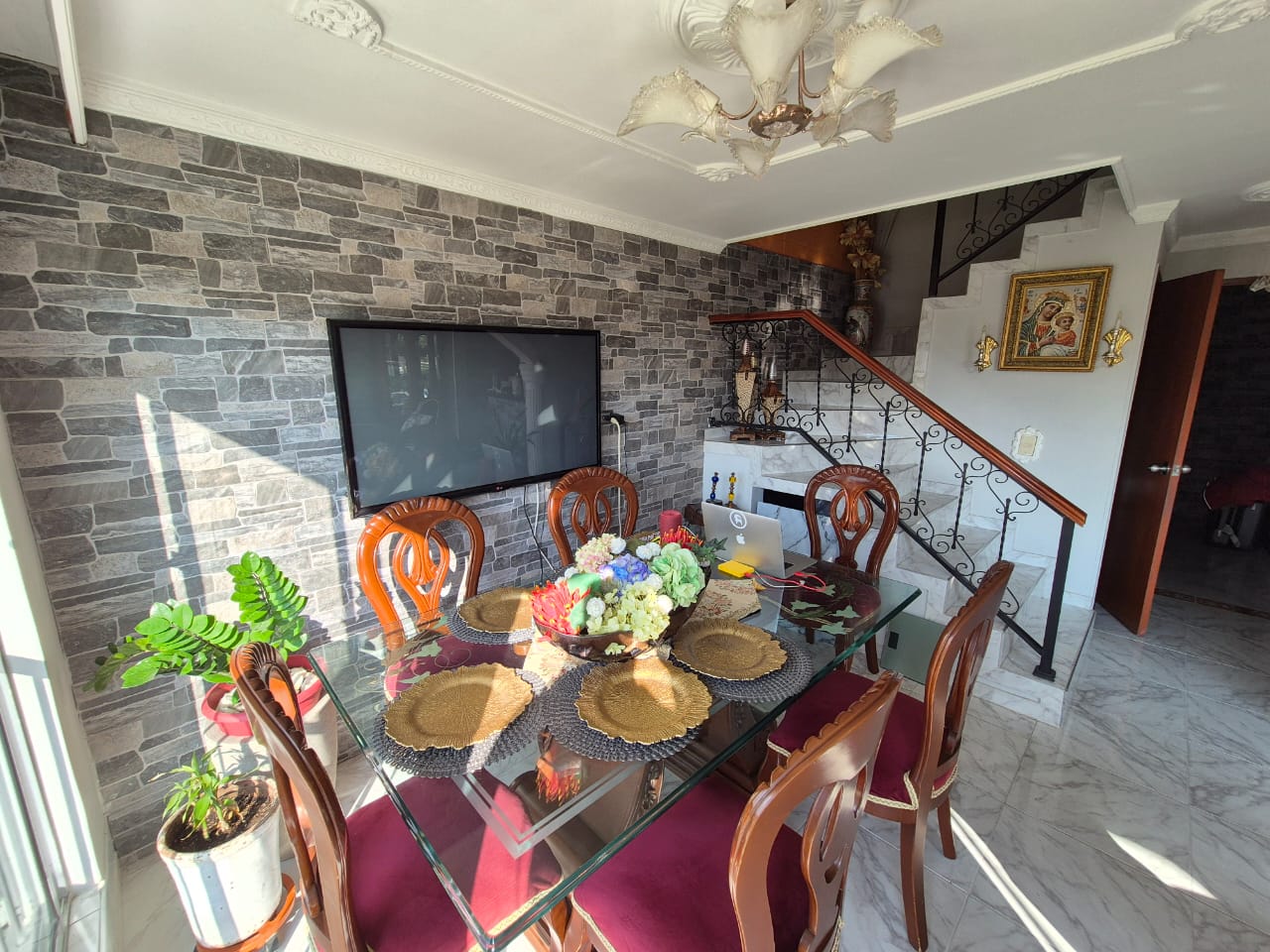 SE VENDE APARTAMENTO CERCA AL ESTADIO  7..jpeg