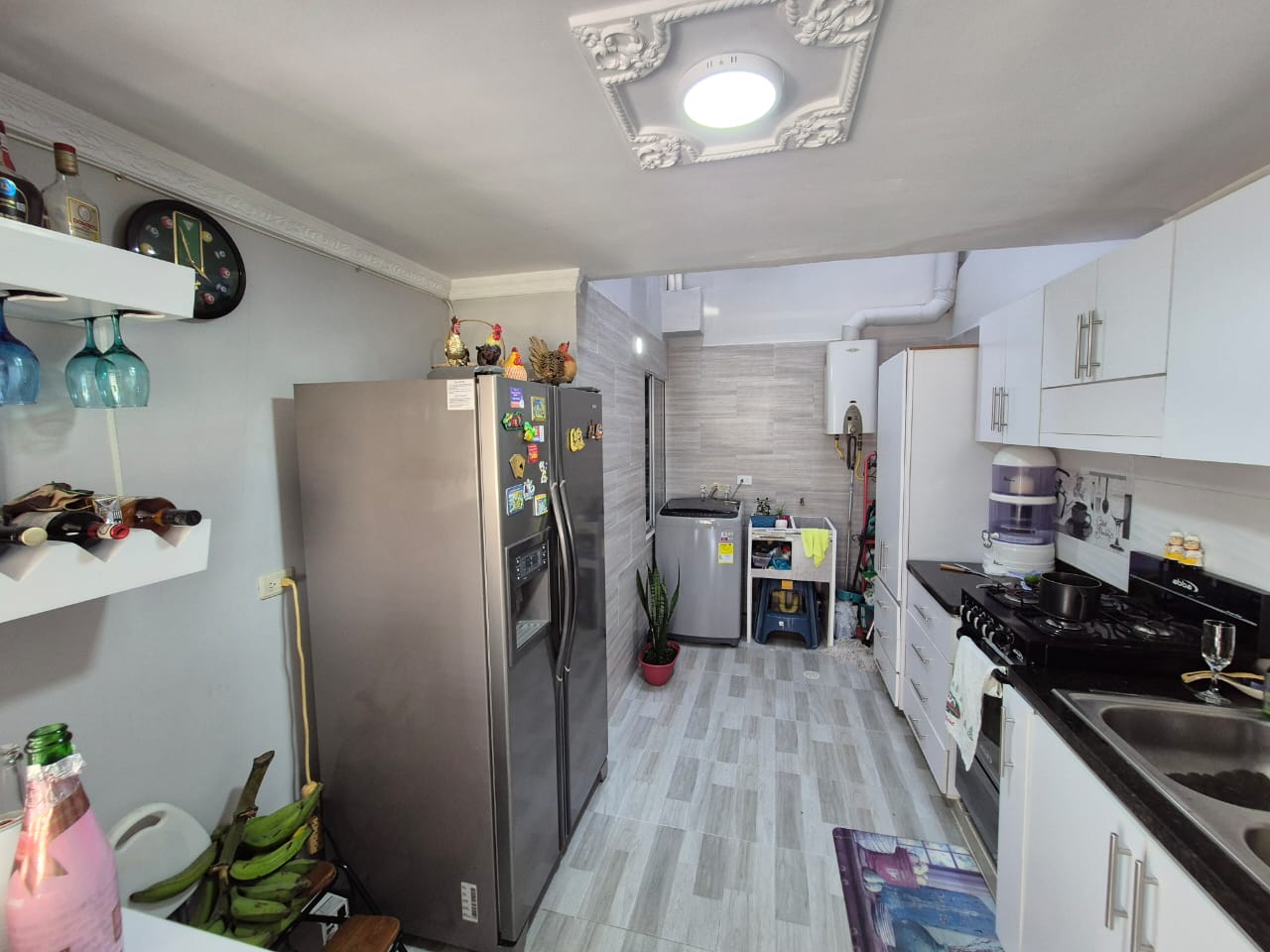 SE VENDE APARTAMENTO CERCA AL ESTADIO  11..jpeg